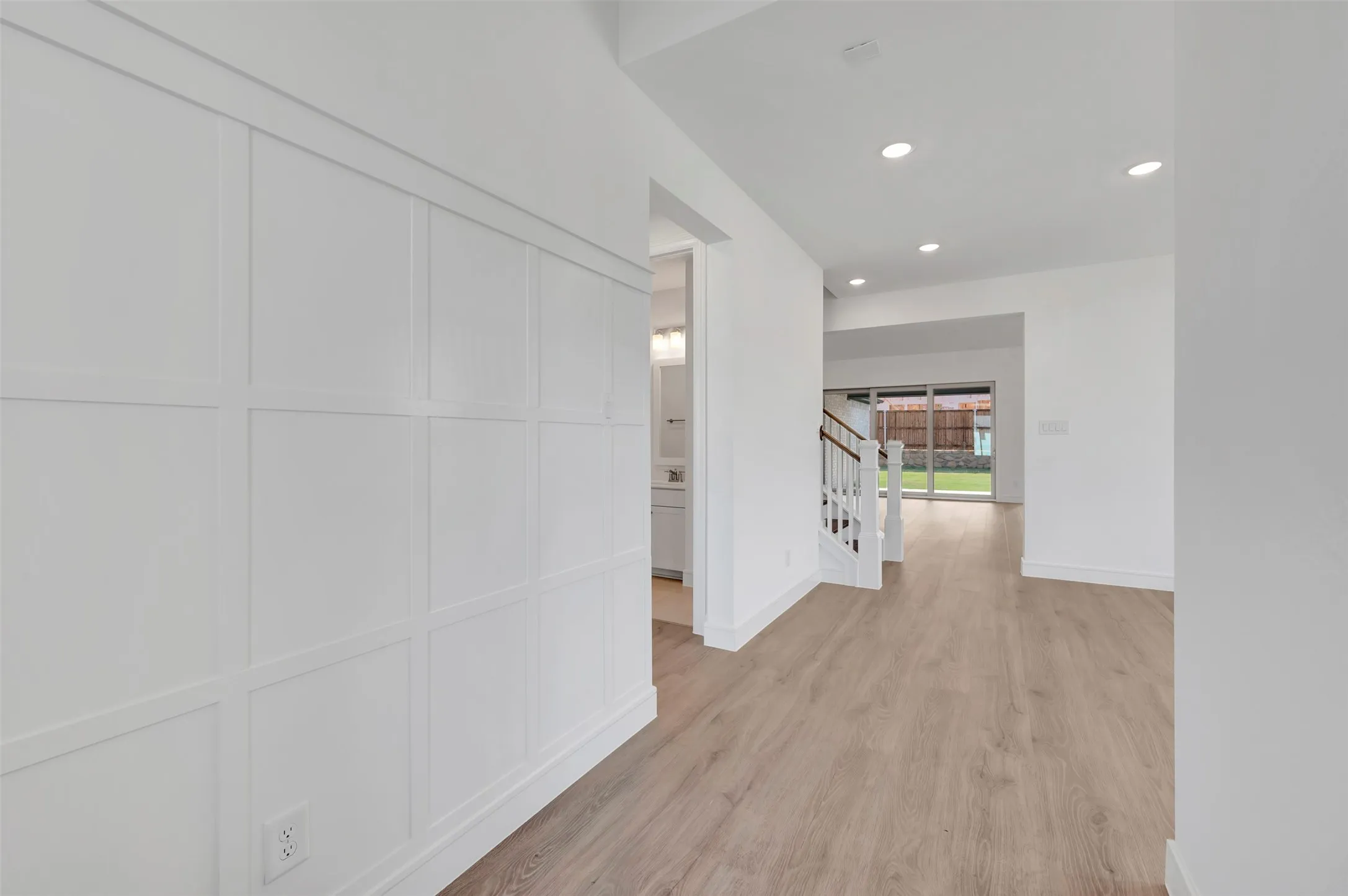 Single Family Residence For Sale in Tarrant County , 5644 Taylor Trail, Arlington, Texas 76017, 4 Bedroom, 4 Bathroom, 3 Garage spaces, 3,647 Sqft, built in 2026, New Construction - Incomplete, mls#21220332, Real Estate Agent in Arlington, Homes For Sale in Tarrant county, Homes For Sale in Arlington, Realtor in Arlington Texas, Real Estate Brokerage Independent Realty Texas, Luminita Cordes Realtor