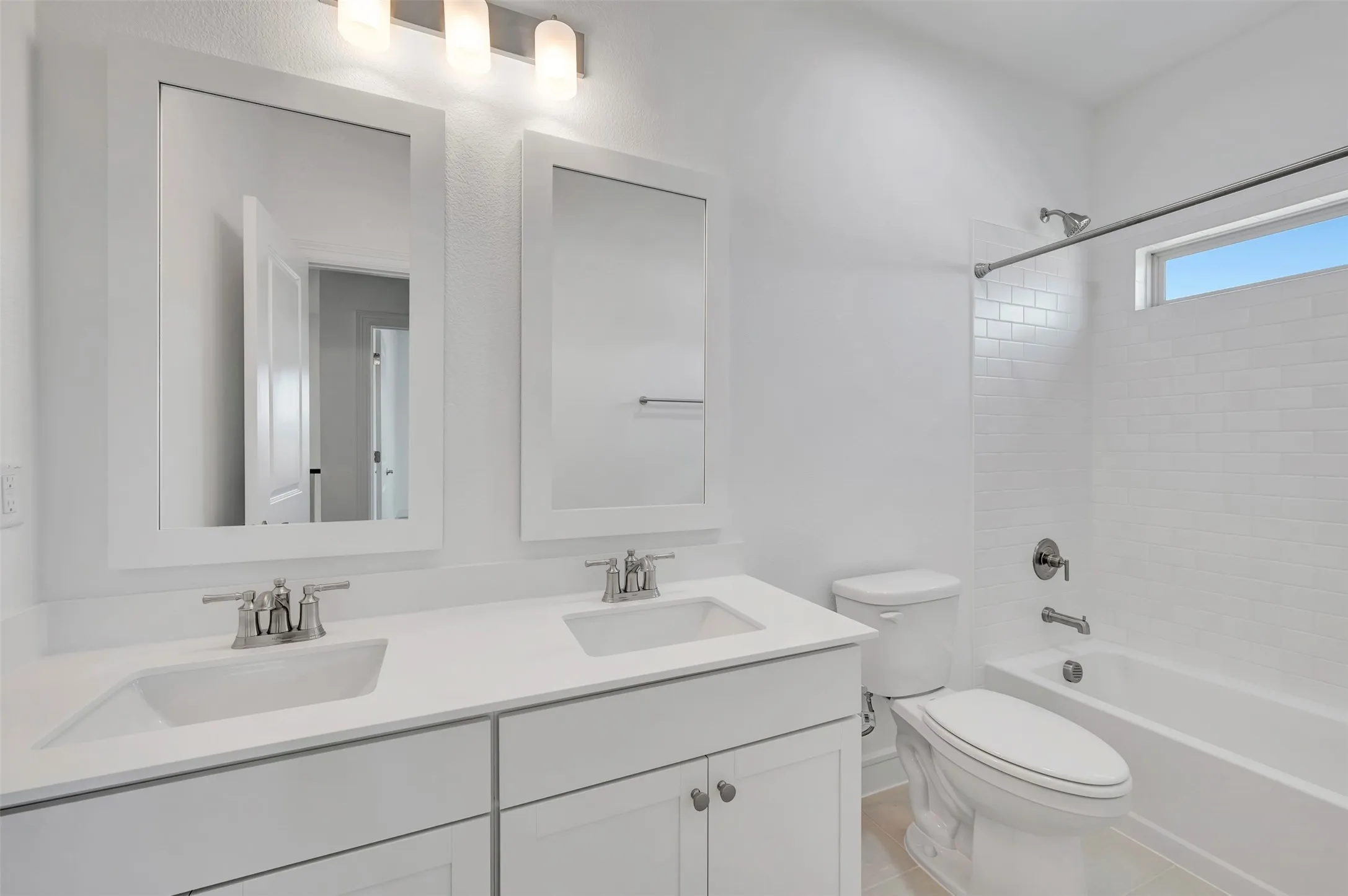 Single Family Residence For Sale in Tarrant County , 5644 Taylor Trail, Arlington, Texas 76017, 4 Bedroom, 4 Bathroom, 3 Garage spaces, 3,647 Sqft, built in 2026, New Construction - Incomplete, mls#21220332, Real Estate Agent in Arlington, Homes For Sale in Tarrant county, Homes For Sale in Arlington, Realtor in Arlington Texas, Real Estate Brokerage Independent Realty Texas, Luminita Cordes Realtor