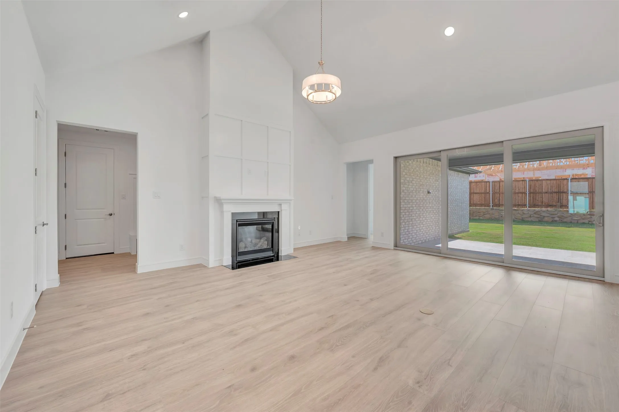 Single Family Residence For Sale in Tarrant County , 5644 Taylor Trail, Arlington, Texas 76017, 4 Bedroom, 4 Bathroom, 3 Garage spaces, 3,647 Sqft, built in 2026, New Construction - Incomplete, mls#21220332, Real Estate Agent in Arlington, Homes For Sale in Tarrant county, Homes For Sale in Arlington, Realtor in Arlington Texas, Real Estate Brokerage Independent Realty Texas, Luminita Cordes Realtor