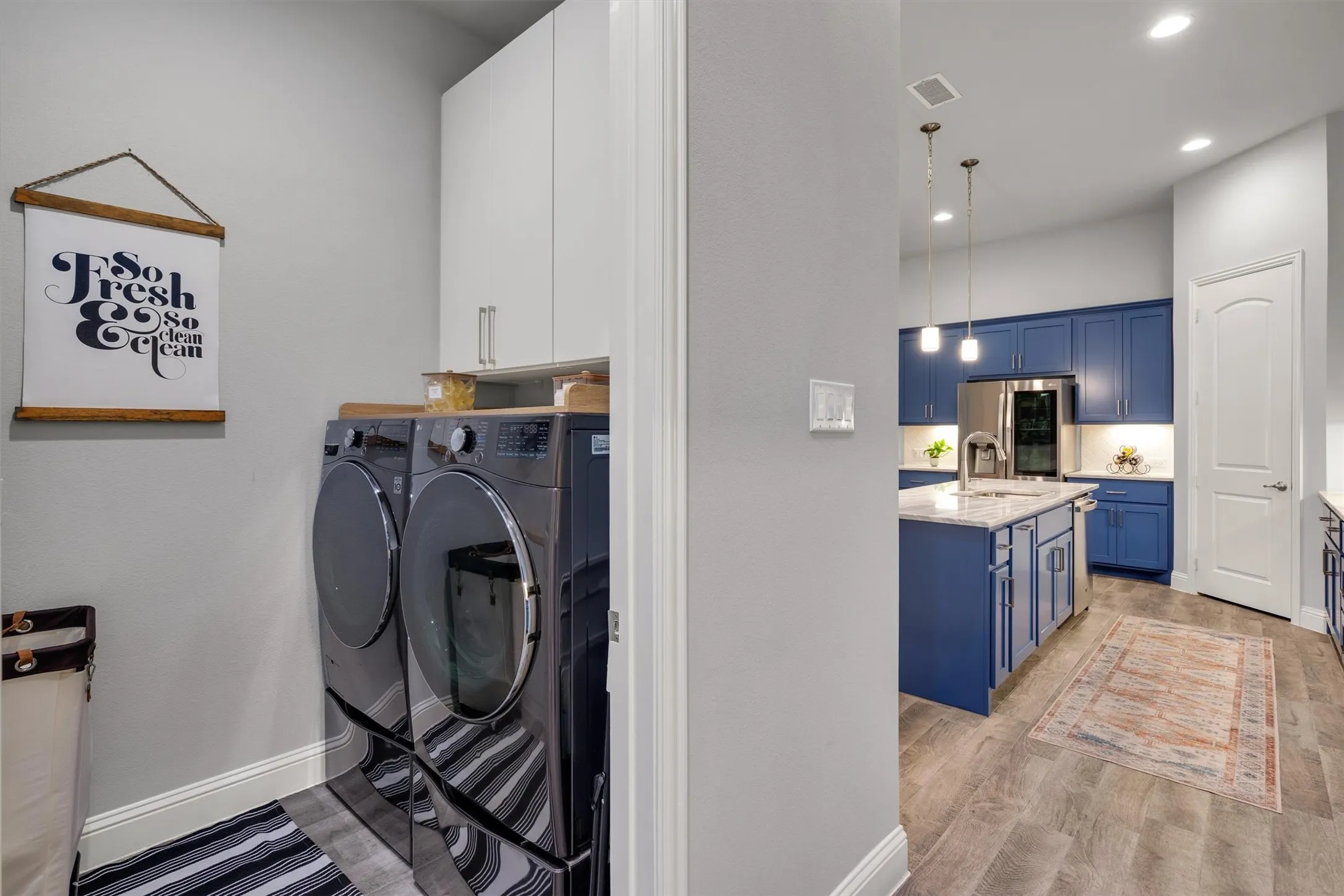 Single Family Residence For Sale in Denton County , 460 Pinyon Lane, Frisco, Texas 75033, 4 Bedrooms, 3 Bathrooms, 3 Garage spaces, 2,556 Sqft, built in 2021, Preowned, Price $659,900, mls#21220008, Real Estate Agent in Frisco, Homes For Sale in Denton county, Homes For Sale in Frisco, Realtor in Frisco Texas, Real Estate Brokerage Independent Realty Texas, Luminita Cordes Realtor