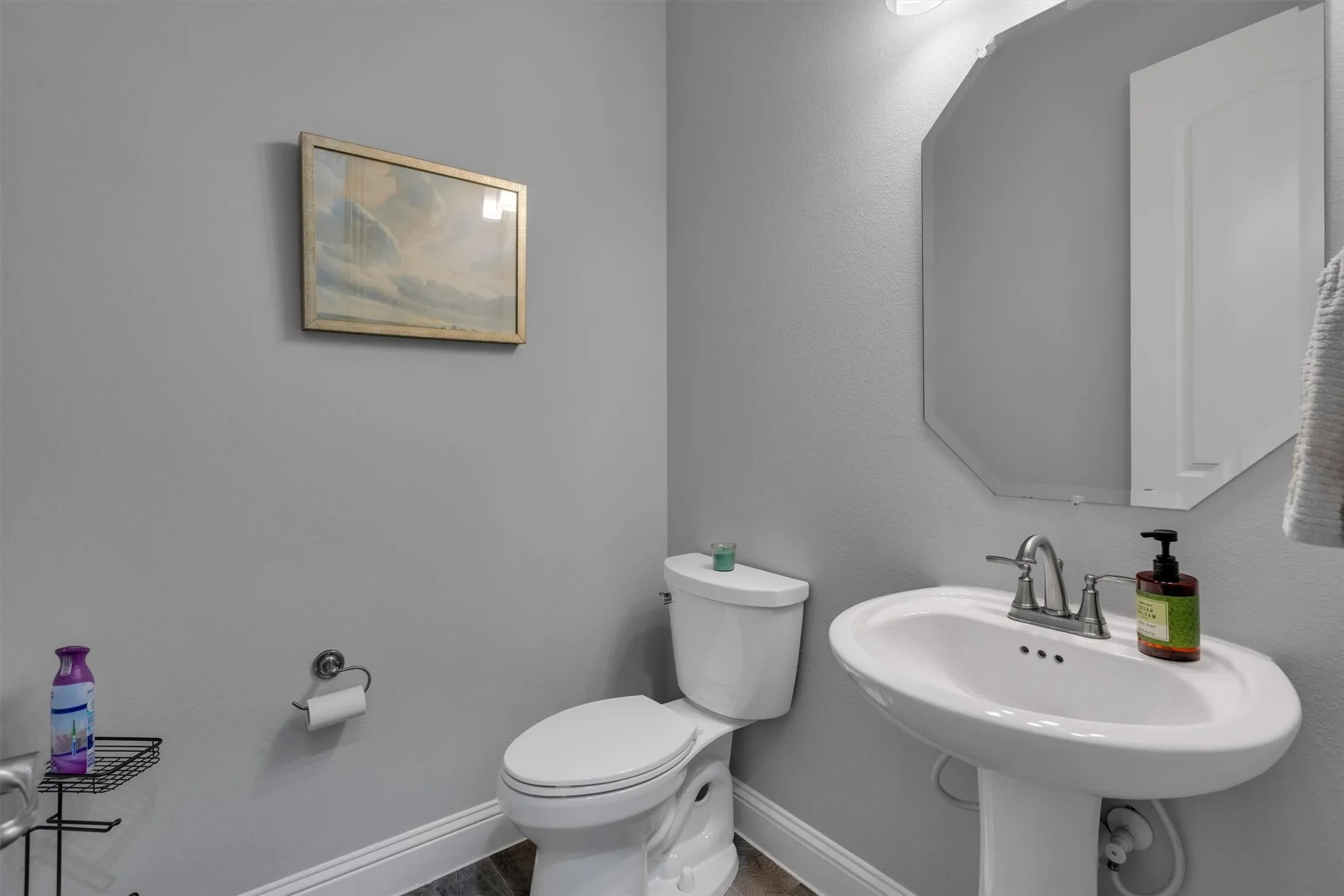 guest lavatory