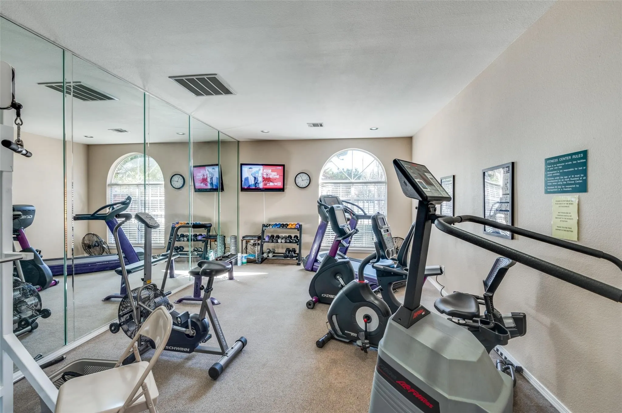 Condominium For Sale in Tarrant County , 6124 Haley Lane, Fort Worth, Texas 76132, 2 Bedroom, 2 Bathroom, 2 Garage spaces, 1,166 Sqft, built in 1997, mls#21220061, Real Estate Agent in Fort Worth, Homes For Sale in Tarrant county, Homes For Sale in Fort Worth, Realtor in Fort Worth Texas, Real Estate Brokerage Independent Realty Texas, Luminita Cordes Realtor