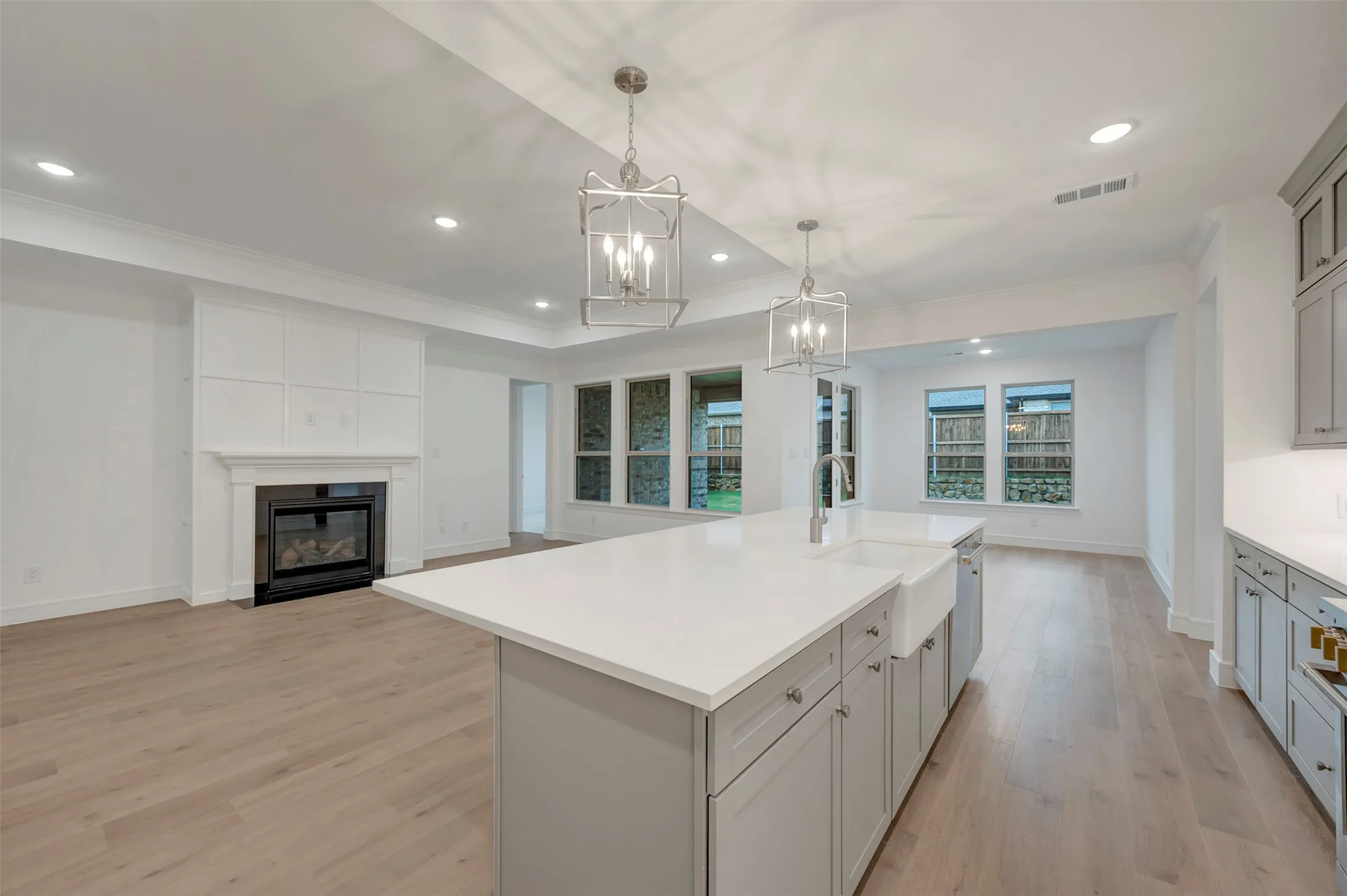 Single Family Residence For Sale in Tarrant County , 5648 Taylor Trail, Arlington, Texas 76017, 5 Bedroom, 5 Bathroom, 3 Garage spaces, 3,922 Sqft, built in 2026, New Construction - Incomplete, mls#21220373, Real Estate Agent in Arlington, Homes For Sale in Tarrant county, Homes For Sale in Arlington, Realtor in Arlington Texas, Real Estate Brokerage Independent Realty Texas, Luminita Cordes Realtor
