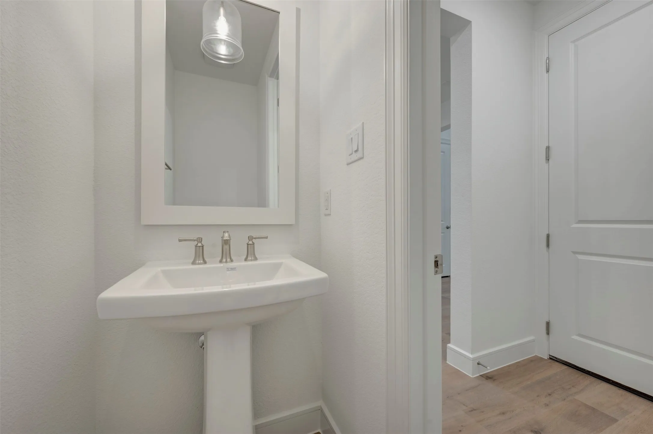 Single Family Residence For Sale in Tarrant County , 5648 Taylor Trail, Arlington, Texas 76017, 5 Bedroom, 5 Bathroom, 3 Garage spaces, 3,922 Sqft, built in 2026, New Construction - Incomplete, mls#21220373, Real Estate Agent in Arlington, Homes For Sale in Tarrant county, Homes For Sale in Arlington, Realtor in Arlington Texas, Real Estate Brokerage Independent Realty Texas, Luminita Cordes Realtor