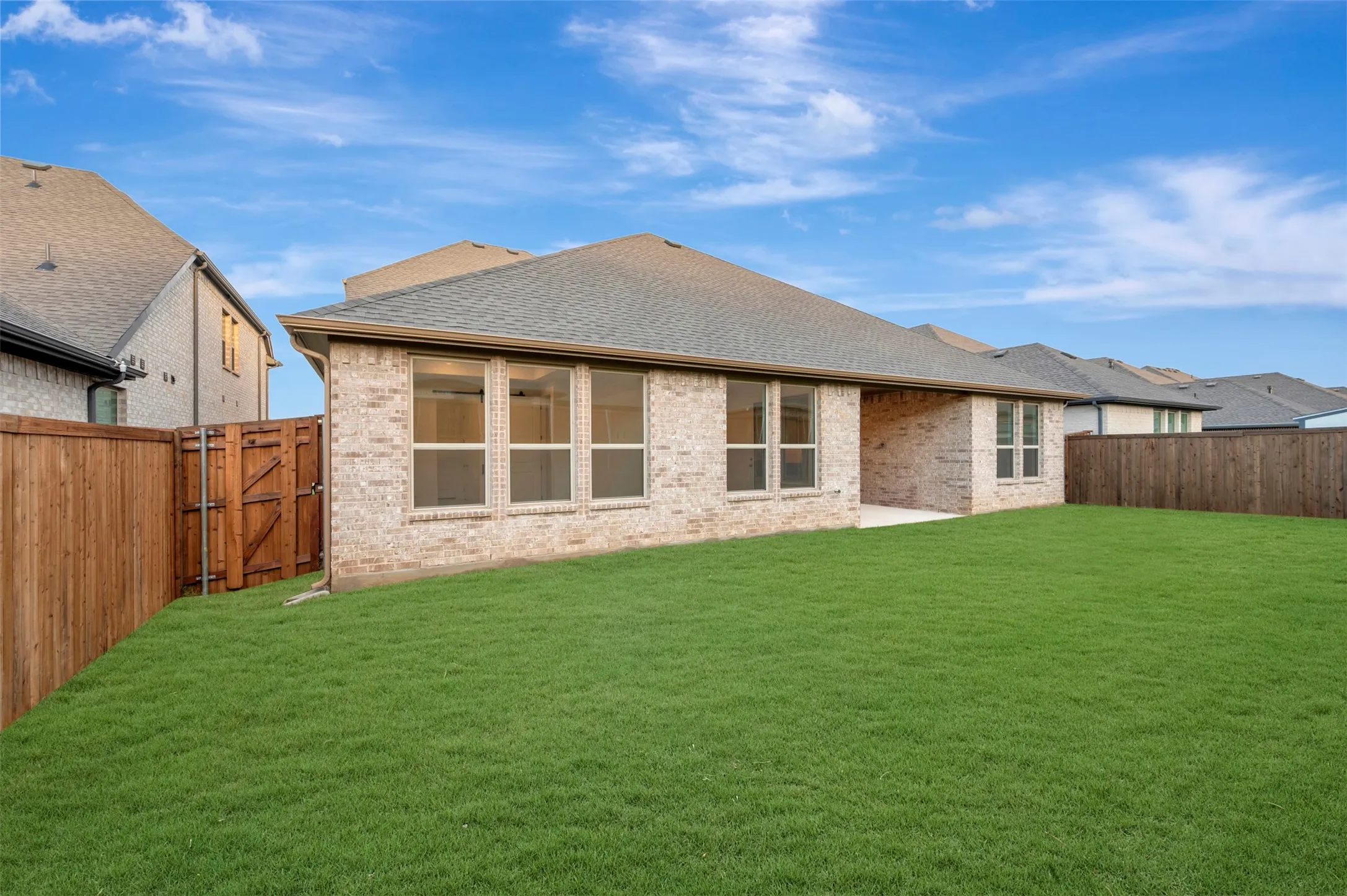 Single Family Residence For Sale in Tarrant County , 5648 Taylor Trail, Arlington, Texas 76017, 5 Bedroom, 5 Bathroom, 3 Garage spaces, 3,922 Sqft, built in 2026, New Construction - Incomplete, mls#21220373, Real Estate Agent in Arlington, Homes For Sale in Tarrant county, Homes For Sale in Arlington, Realtor in Arlington Texas, Real Estate Brokerage Independent Realty Texas, Luminita Cordes Realtor