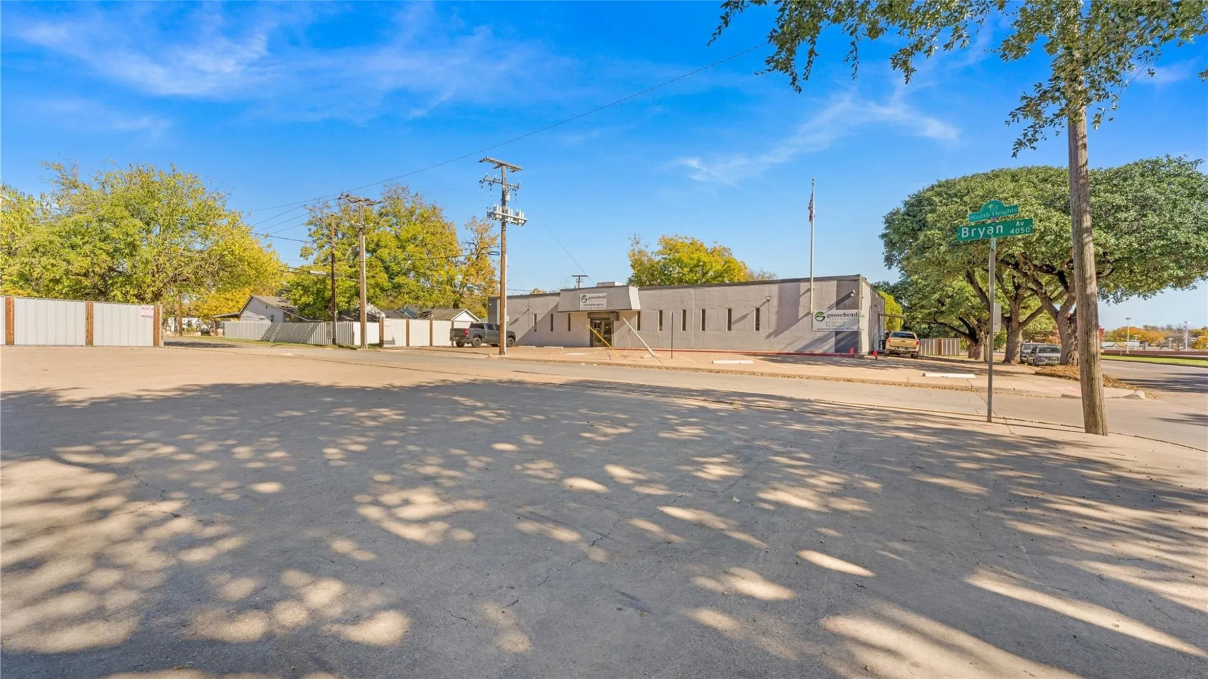 Office For Sale in Tarrant County , 4059 Bryan Avenue, Fort Worth, Texas 76110, 0, 0, Garage spaces, 0 Sqft, built in 1980, Preowned, Price $1,028,500, mls#21220316, Real Estate Agent in Fort Worth, Homes For Sale in Tarrant county, Homes For Sale in Fort Worth, Realtor in Fort Worth Texas, Real Estate Brokerage Independent Realty Texas, Luminita Cordes Realtor