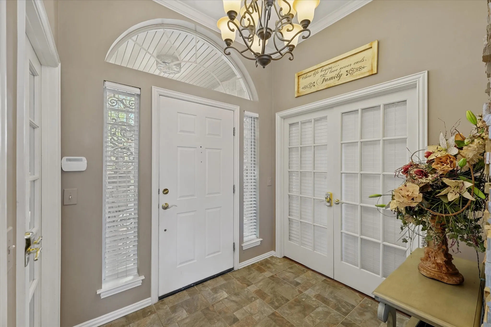 Single Family Residence For Sale in Collin County , 6 Park Lane, Lucas, Texas 75002, 4 Bedroom, 3 Bathroom, 4 Garage spaces, 3,109 Sqft, built in 1990, mls#21218310, Real Estate Agent in Lucas, Homes For Sale in Collin county, Homes For Sale in Lucas, Realtor in Lucas Texas, Real Estate Brokerage Independent Realty Texas, Luminita Cordes Realtor