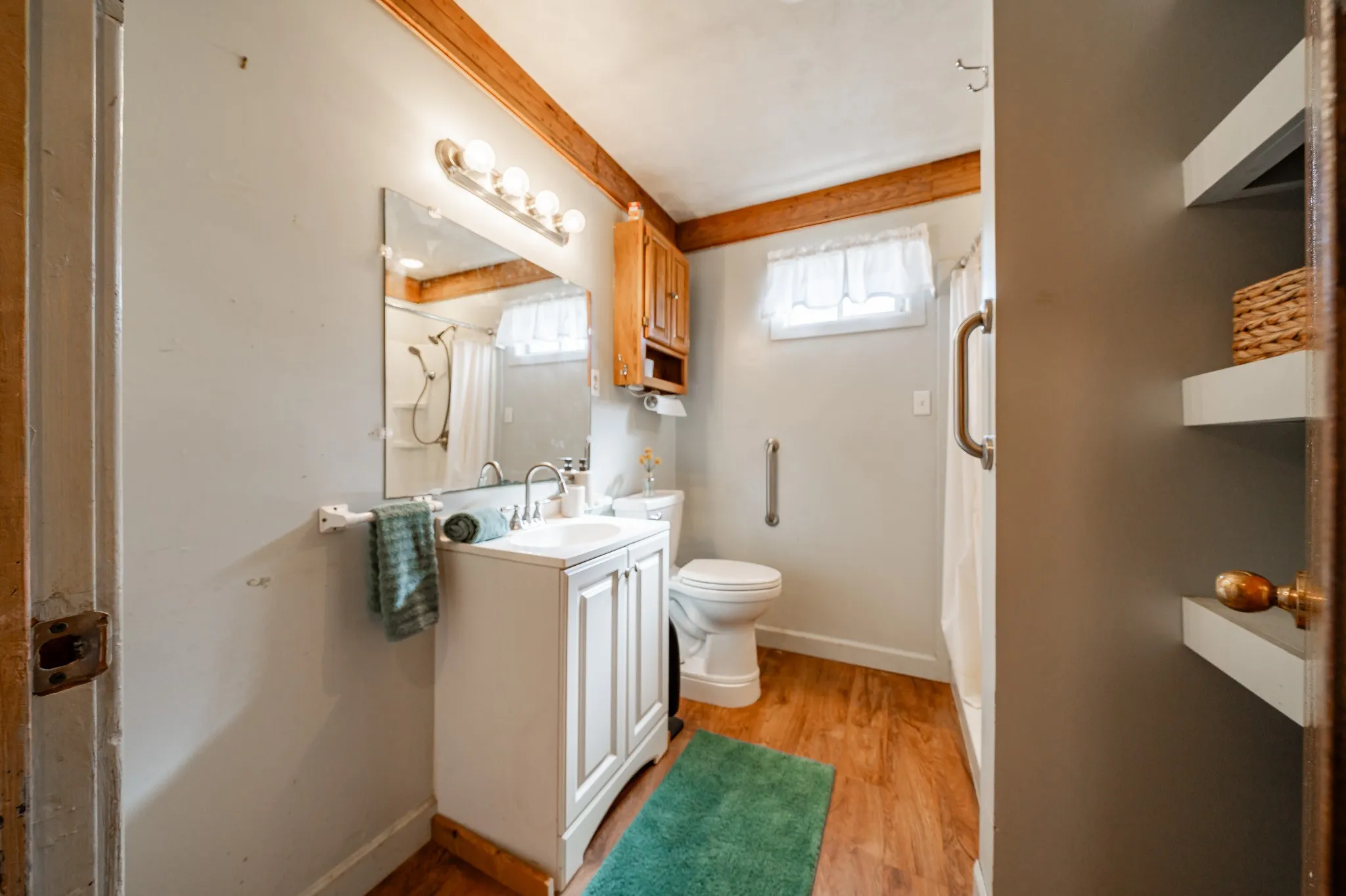 Single Family Residence For Sale in Jones County , 814 Texas Street, Stamford, Texas 79553, 2 Bedroom, 1 Bathroom, 1 Garage spaces, 1,142 Sqft, built in 1935, mls#21218920, Real Estate Agent in Stamford, Homes For Sale in Jones county, Homes For Sale in Stamford, Realtor in Stamford Texas, Real Estate Brokerage Independent Realty Texas, Luminita Cordes Realtor