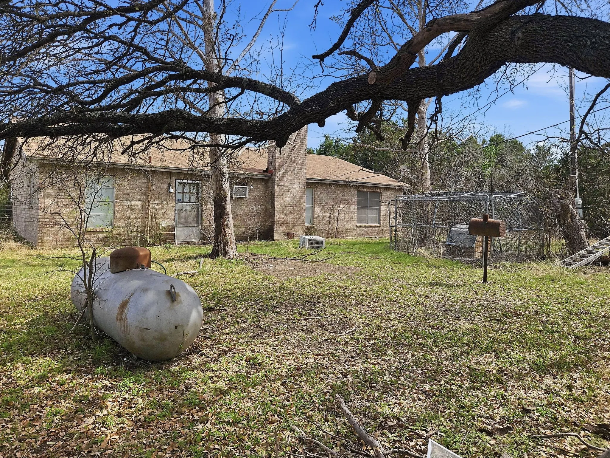 Farm For Sale in Coryell County , 880 County Road 158, Evant, Texas 76525, 3 Bedroom, 2 Bathroom, Garage spaces, 1,596 Sqft, built in 1983, mls#21220503, Real Estate Agent in Evant, Homes For Sale in Coryell county, Homes For Sale in Evant, Realtor in Evant Texas, Real Estate Brokerage Independent Realty Texas, Luminita Cordes Realtor
