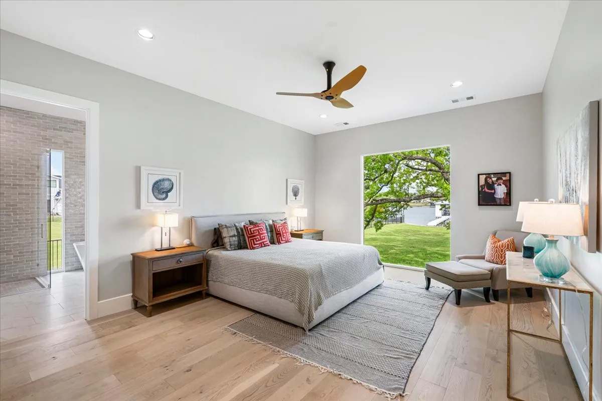 Single Family Residence For Sale in Navarro County , 515 El Barco, Corsicana, Texas 75109, 4 Bedroom, 5 Bathroom, 2 Garage spaces, 4,060 Sqft, built in 2021, Preowned, mls#20822263, Real Estate Agent in Corsicana, Homes For Sale in Navarro county, Homes For Sale in Corsicana, Realtor in Corsicana Texas, Real Estate Brokerage Independent Realty Texas, Luminita Cordes Realtor