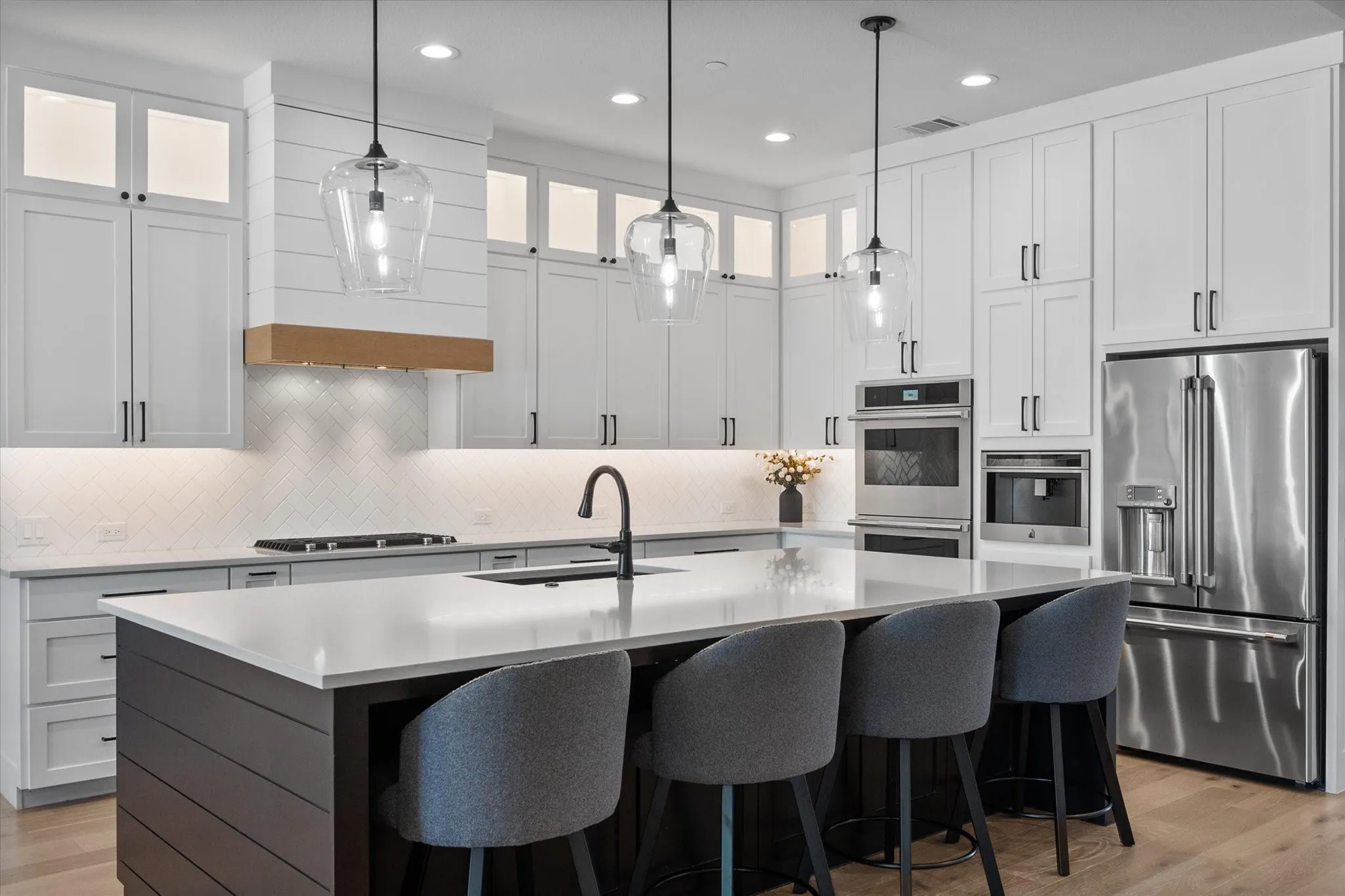 Single Family Residence For Sale in Denton County , 219 Kate Court, Copper Canyon, Texas 76226, 4 Bedroom, 4 Bathroom, 3 Garage spaces, 3,707 Sqft, built in 2022, Preowned, mls#21219782, Real Estate Agent in Copper Canyon, Homes For Sale in Denton county, Homes For Sale in Copper Canyon, Realtor in Copper Canyon Texas, Real Estate Brokerage Independent Realty Texas, Luminita Cordes Realtor