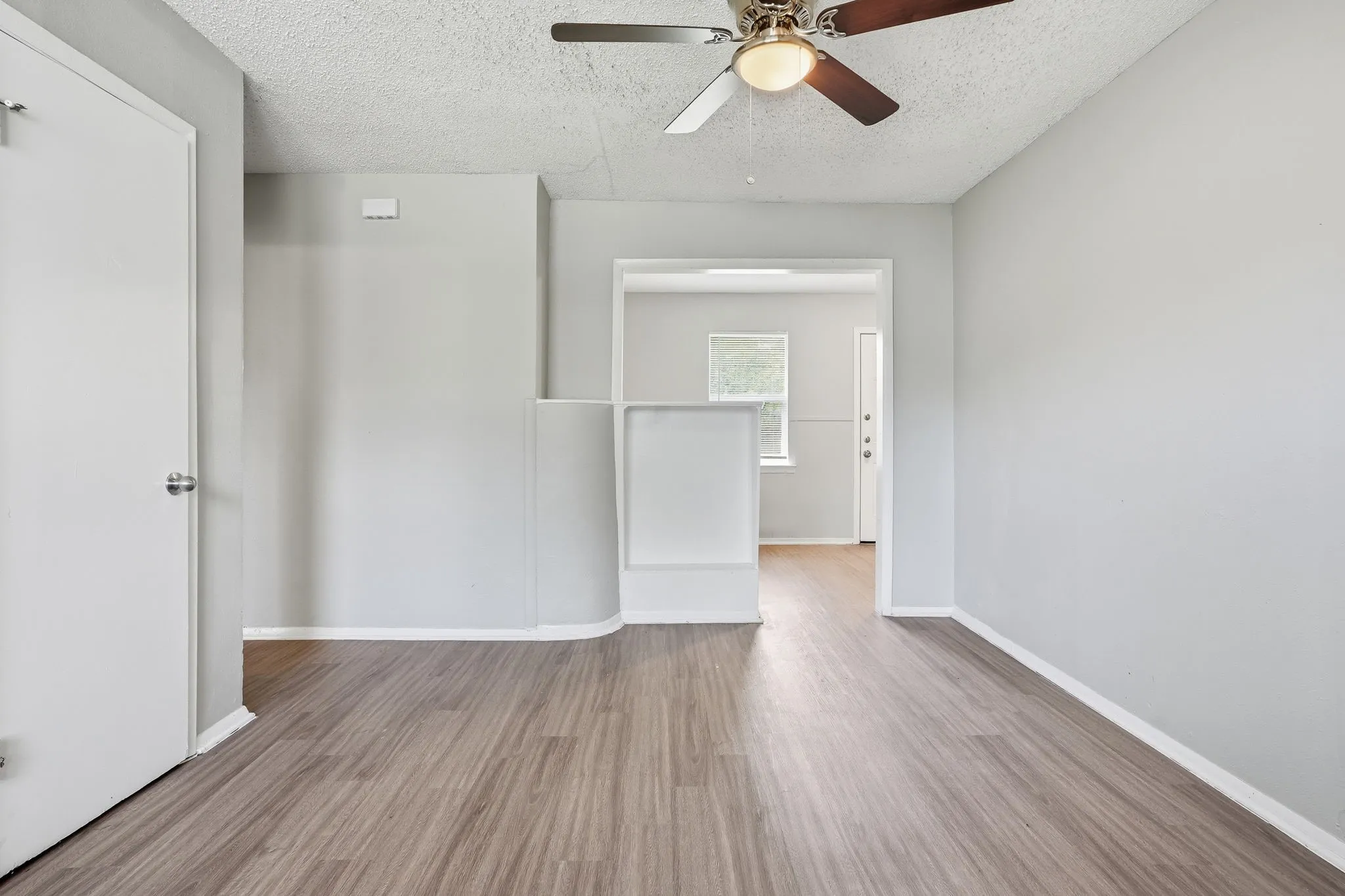 Single Family Residence For Sale in Tarrant County , 5544 Alter Drive, Fort Worth, Texas 76119, 3 Bedrooms, 1 Bathroom, 1 Garage spaces, 1,016 Sqft, built in 1960, Price $139,999, mls#21219406, Real Estate Agent in Fort Worth, Homes For Sale in Tarrant county, Homes For Sale in Fort Worth, Realtor in Fort Worth Texas, Real Estate Brokerage Independent Realty Texas, Luminita Cordes Realtor