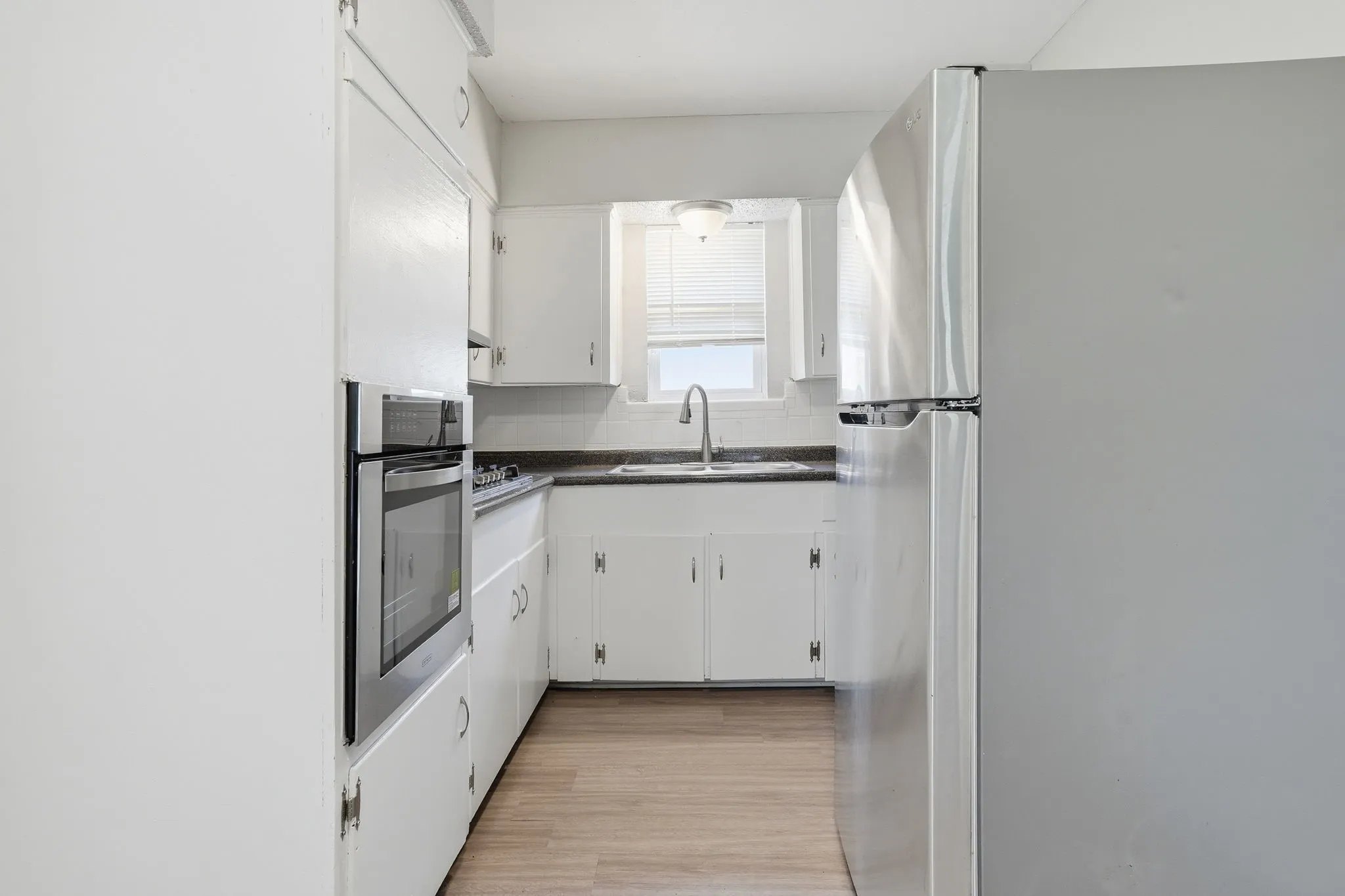 Single Family Residence For Sale in Tarrant County , 5544 Alter Drive, Fort Worth, Texas 76119, 3 Bedrooms, 1 Bathroom, 1 Garage spaces, 1,016 Sqft, built in 1960, Price $139,999, mls#21219406, Real Estate Agent in Fort Worth, Homes For Sale in Tarrant county, Homes For Sale in Fort Worth, Realtor in Fort Worth Texas, Real Estate Brokerage Independent Realty Texas, Luminita Cordes Realtor