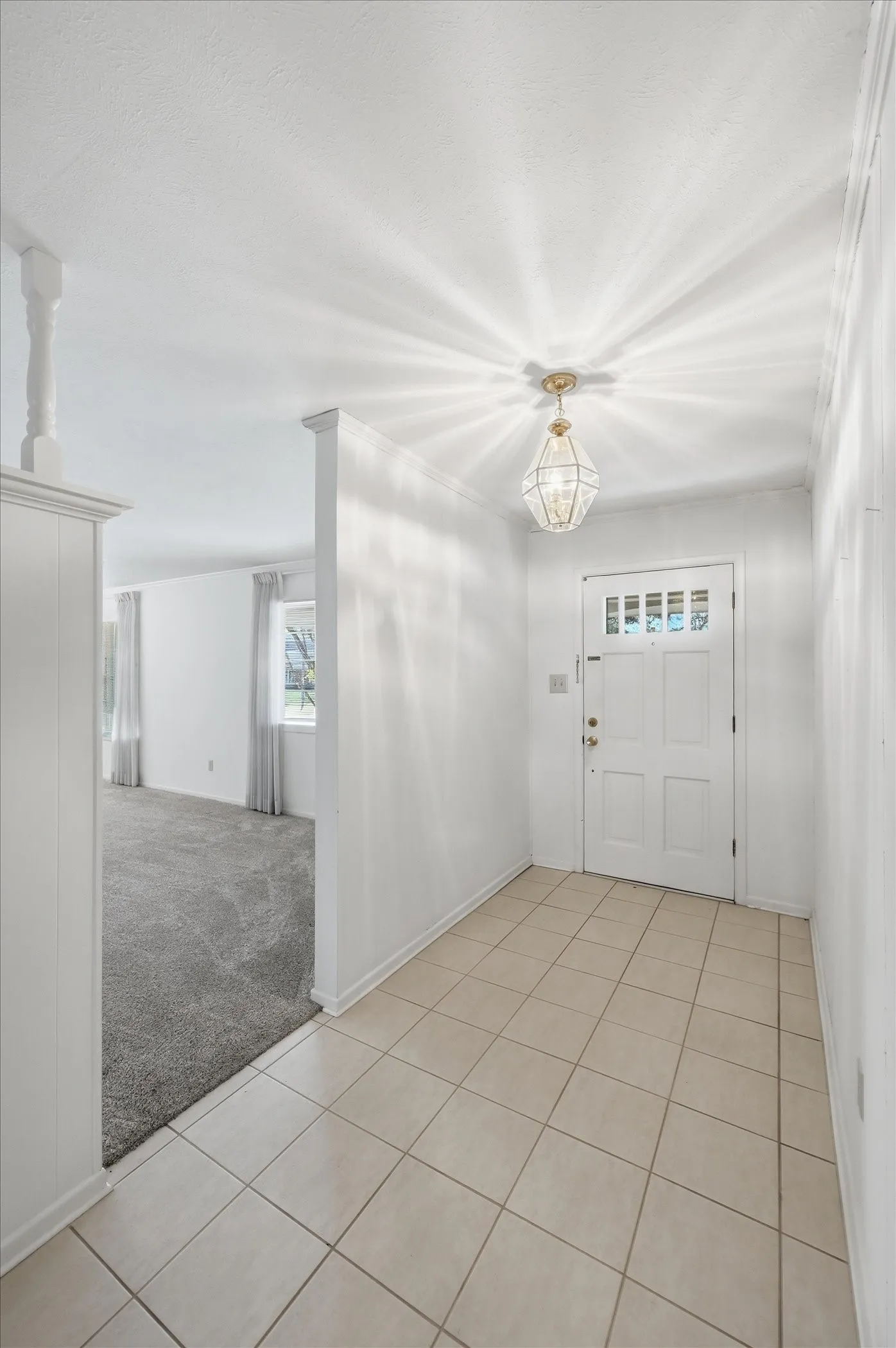 Single Family Residence For Sale in Tarrant County , 3311 Peachtree Lane, Pantego, Texas 76013, 4 Bedroom, 3 Bathroom, 2 Garage spaces, 2,558 Sqft, built in 1968, mls#21220510, Real Estate Agent in Pantego, Homes For Sale in Tarrant county, Homes For Sale in Pantego, Realtor in Pantego Texas, Real Estate Brokerage Independent Realty Texas, Luminita Cordes Realtor