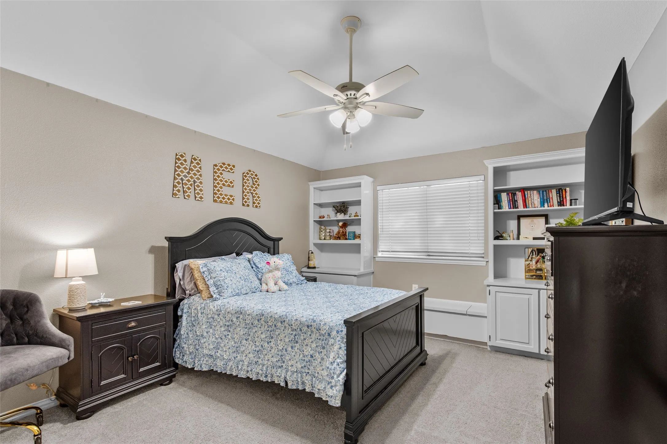 Single Family Residence For Sale in Denton County , 600 Ticonderoga Drive, Denton, Texas 76205, 4 Bedroom, 3 Bathroom, 2 Garage spaces, 2,690 Sqft, built in 1992, mls#21219145, Real Estate Agent in Denton, Homes For Sale in Denton county, Homes For Sale in Denton, Realtor in Denton Texas, Real Estate Brokerage Independent Realty Texas, Luminita Cordes Realtor