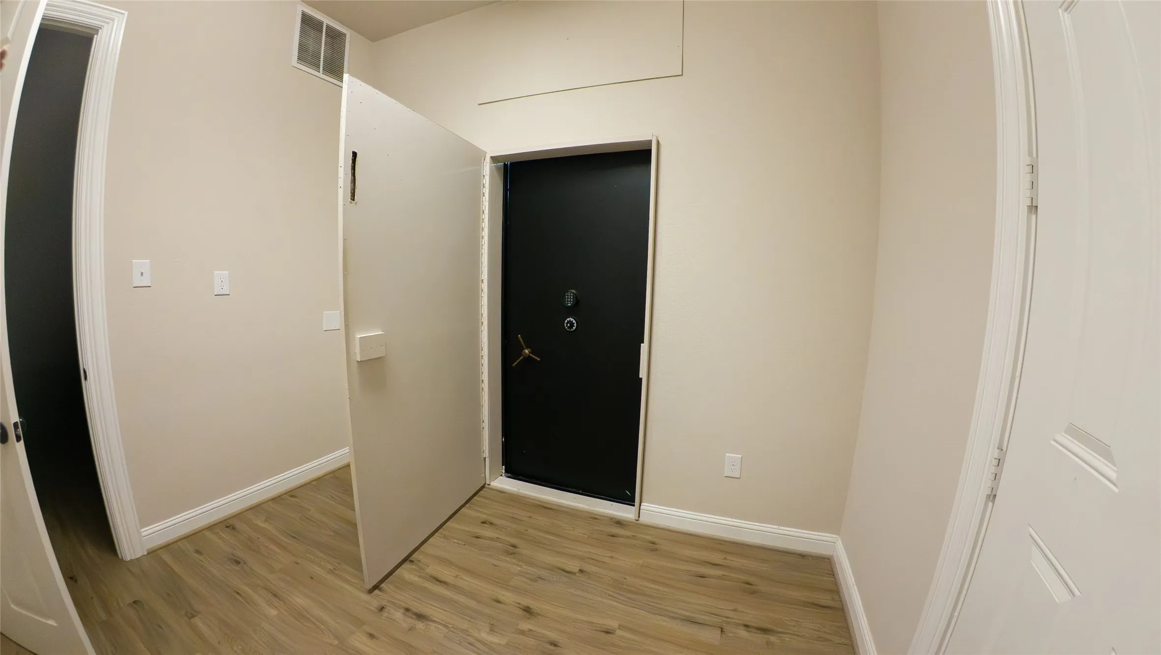 Built-In Safe entry