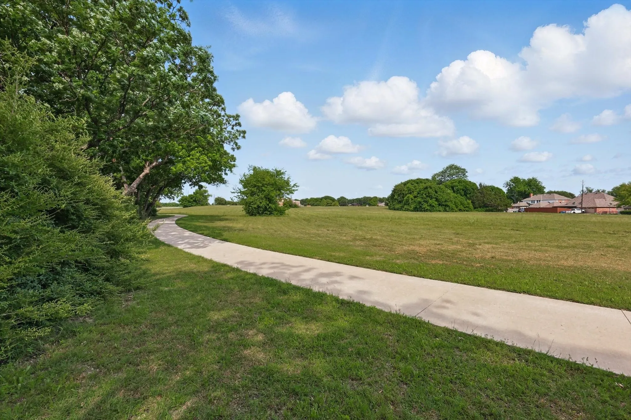 Unimproved Land For Sale in Dallas County , 699 W Wintergreen Road, De Soto, Texas 75115, 0, 0, Garage spaces, 0 Sqft, built in 0, Price $995,000, mls#21220645, Real Estate Agent in De Soto, Homes For Sale in Dallas county, Homes For Sale in De Soto, Realtor in De Soto Texas, Real Estate Brokerage Independent Realty Texas, Luminita Cordes Realtor