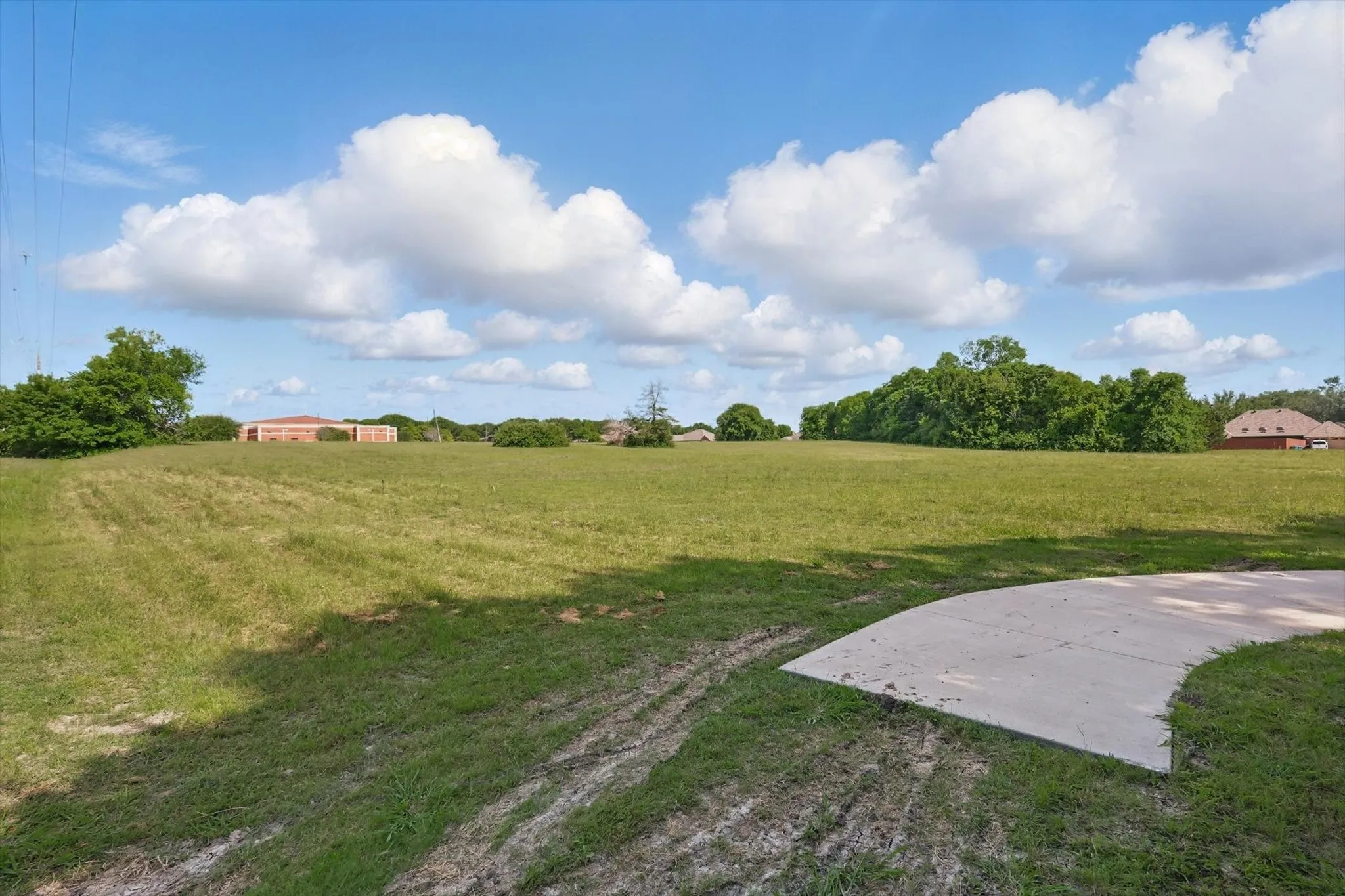 Unimproved Land For Sale in Dallas County , 699 W Wintergreen Road, De Soto, Texas 75115, 0, 0, Garage spaces, 0 Sqft, built in 0, Price $995,000, mls#21220645, Real Estate Agent in De Soto, Homes For Sale in Dallas county, Homes For Sale in De Soto, Realtor in De Soto Texas, Real Estate Brokerage Independent Realty Texas, Luminita Cordes Realtor