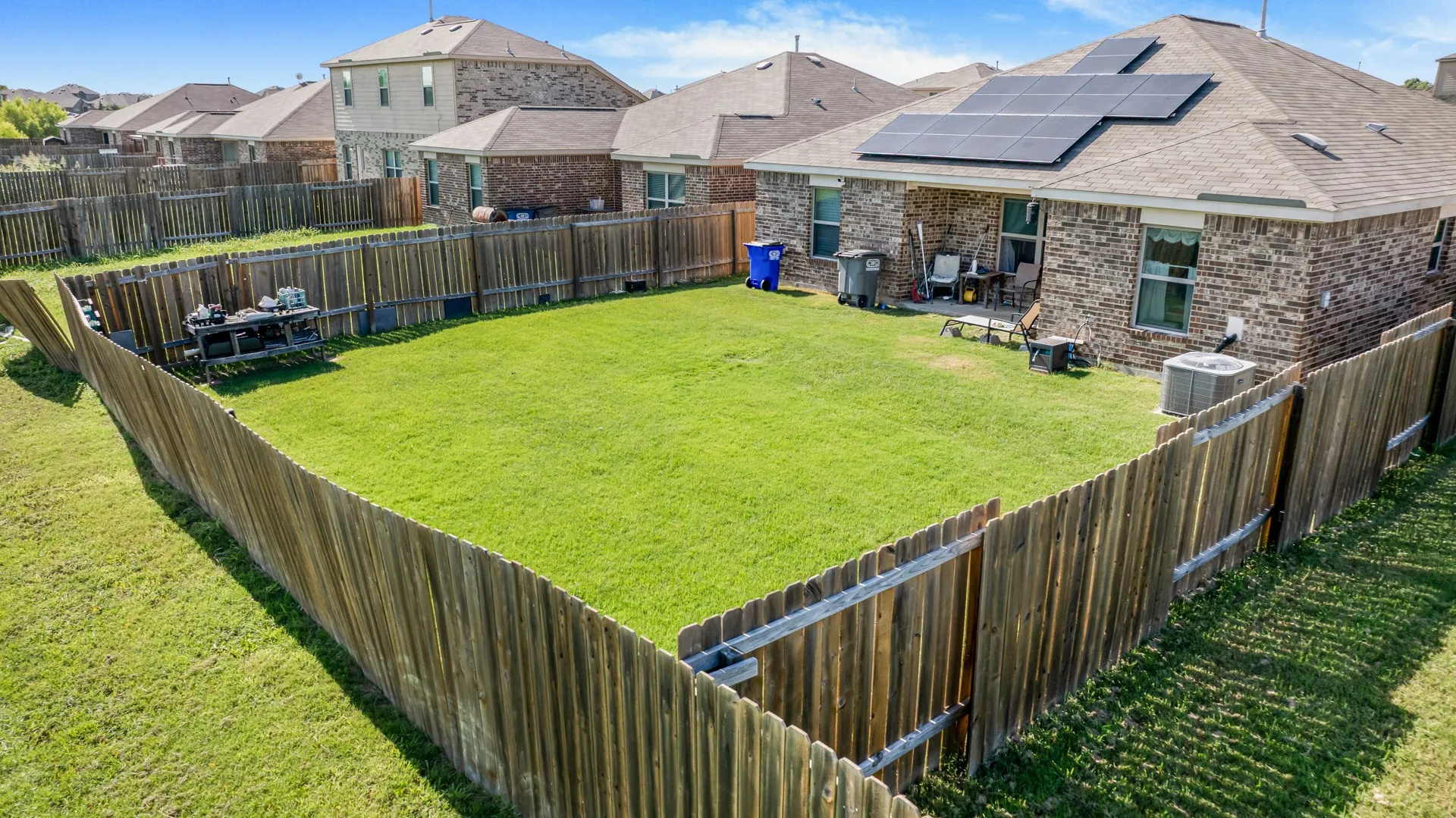 Single Family Residence For Sale in Kaufman County , 4313 Cat Tail Way, Forney, Texas 75126, 4 Bedroom, 2 Bathroom, 2 Garage spaces, 1,685 Sqft, built in 2019, mls#21220710, Real Estate Agent in Forney, Homes For Sale in Kaufman county, Homes For Sale in Forney, Realtor in Forney Texas, Real Estate Brokerage Independent Realty Texas, Luminita Cordes Realtor