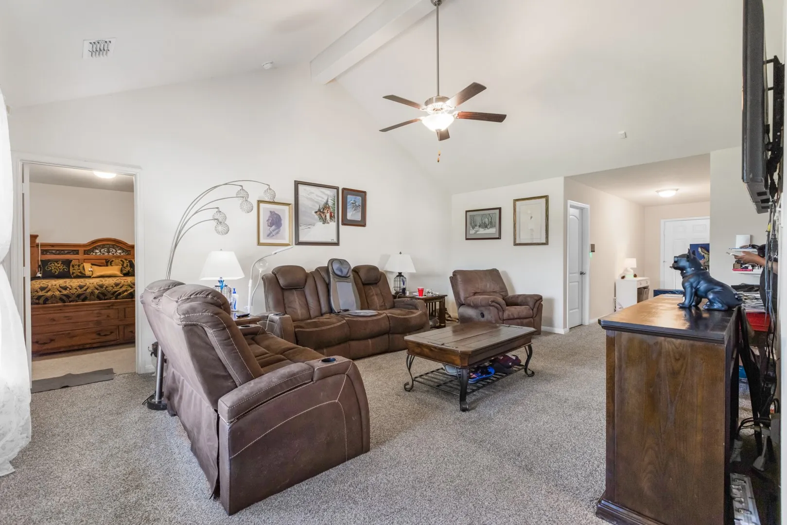 Single Family Residence For Sale in Kaufman County , 4313 Cat Tail Way, Forney, Texas 75126, 4 Bedroom, 2 Bathroom, 2 Garage spaces, 1,685 Sqft, built in 2019, mls#21220710, Real Estate Agent in Forney, Homes For Sale in Kaufman county, Homes For Sale in Forney, Realtor in Forney Texas, Real Estate Brokerage Independent Realty Texas, Luminita Cordes Realtor