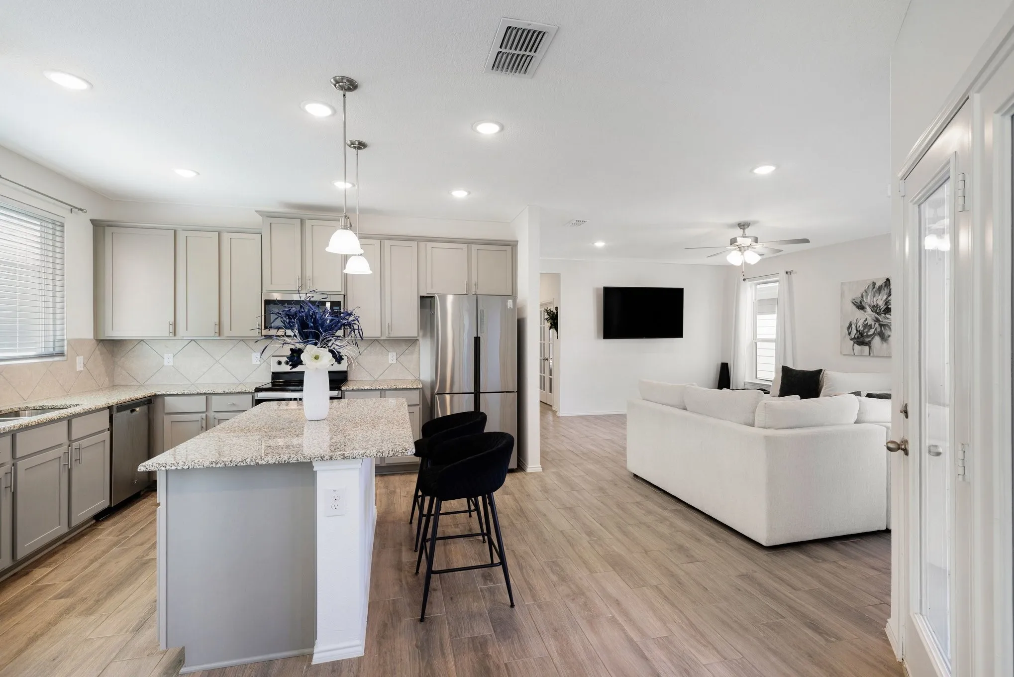 Single Family Residence For Sale in Denton County , 6024 Attucks Drive, Providence Village, Texas 76227, 4 Bedroom, 3 Bathroom, 2 Garage spaces, 2,061 Sqft, built in 2022, Preowned, mls#21220262, Real Estate Agent in Providence Village, Homes For Sale in Denton county, Homes For Sale in Providence Village, Realtor in Providence Village Texas, Real Estate Brokerage Independent Realty Texas, Luminita Cordes Realtor