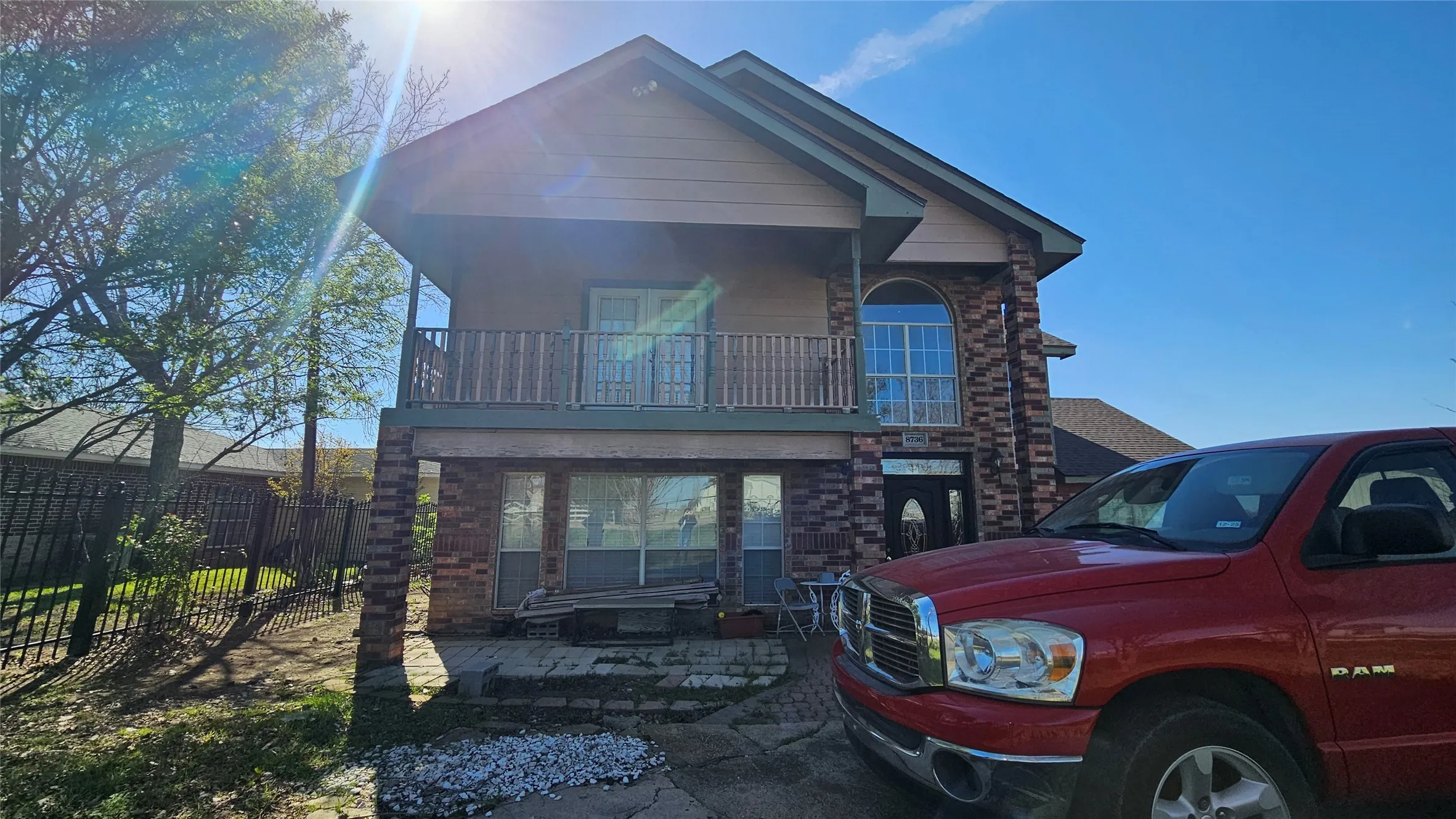 Single Family Residence For Sale in Johnson County , 8736 Johns Road, Alvarado, Texas 76009, 5 Bedroom, 4 Bathroom, Garage spaces, 3,057 Sqft, built in 2000, mls#21213740, Real Estate Agent in Alvarado, Homes For Sale in Johnson county, Homes For Sale in Alvarado, Realtor in Alvarado Texas, Real Estate Brokerage Independent Realty Texas, Luminita Cordes Realtor