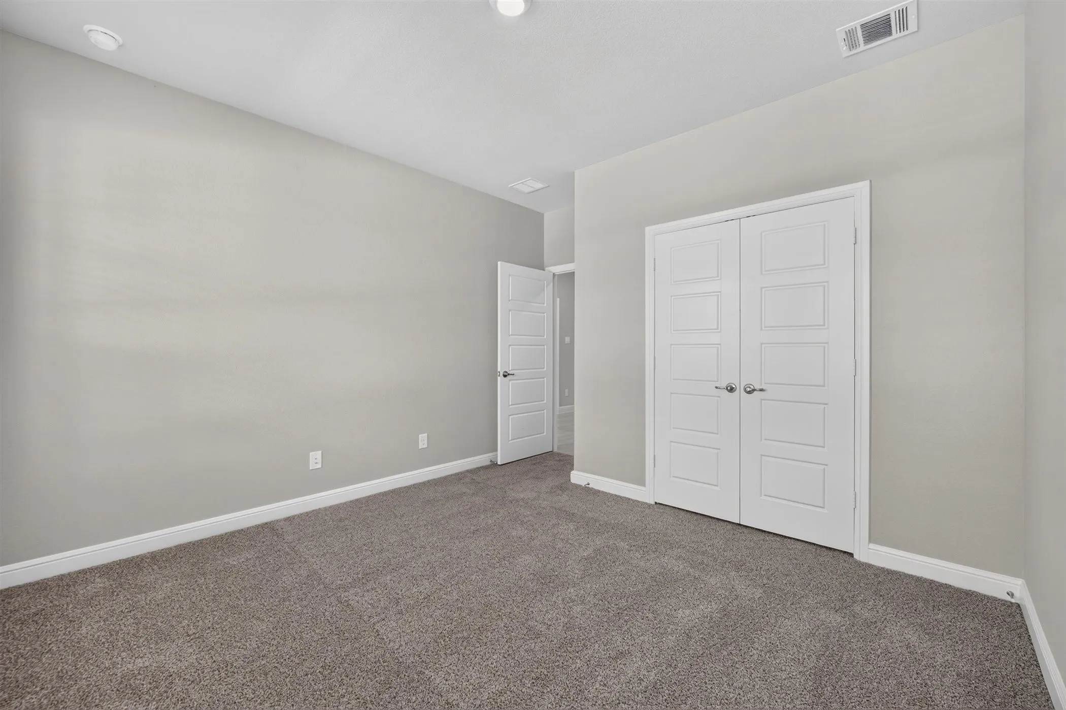 Single Family Residence For Sale in Denton County , 11224 WINGED ELM Way, Justin, Texas 76247, 4 Bedroom, 2 Bathroom, 2 Garage spaces, 2,184 Sqft, built in 2026, New Construction - Complete, mls#21219087, Real Estate Agent in Justin, Homes For Sale in Denton county, Homes For Sale in Justin, Realtor in Justin Texas, Real Estate Brokerage Independent Realty Texas, Luminita Cordes Realtor