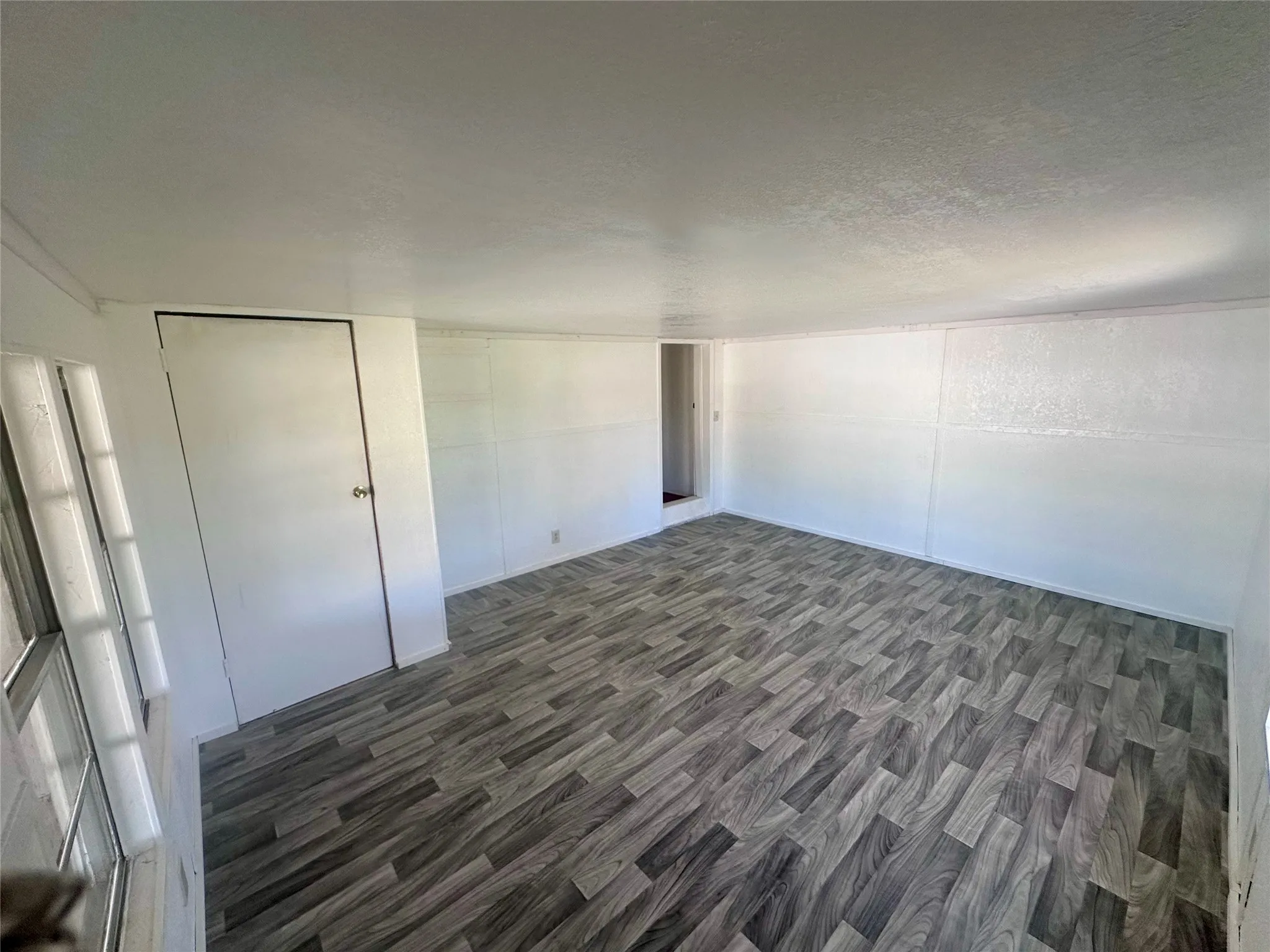Single Family Residence For Sale in Coleman County , 302 W Ripley Street, Coleman, Texas 76834, 3 Bedroom, 1 Bathroom, Garage spaces, 1,440 Sqft, built in 1920, mls#21220786, Real Estate Agent in Coleman, Homes For Sale in Coleman county, Homes For Sale in Coleman, Realtor in Coleman Texas, Real Estate Brokerage Independent Realty Texas, Luminita Cordes Realtor