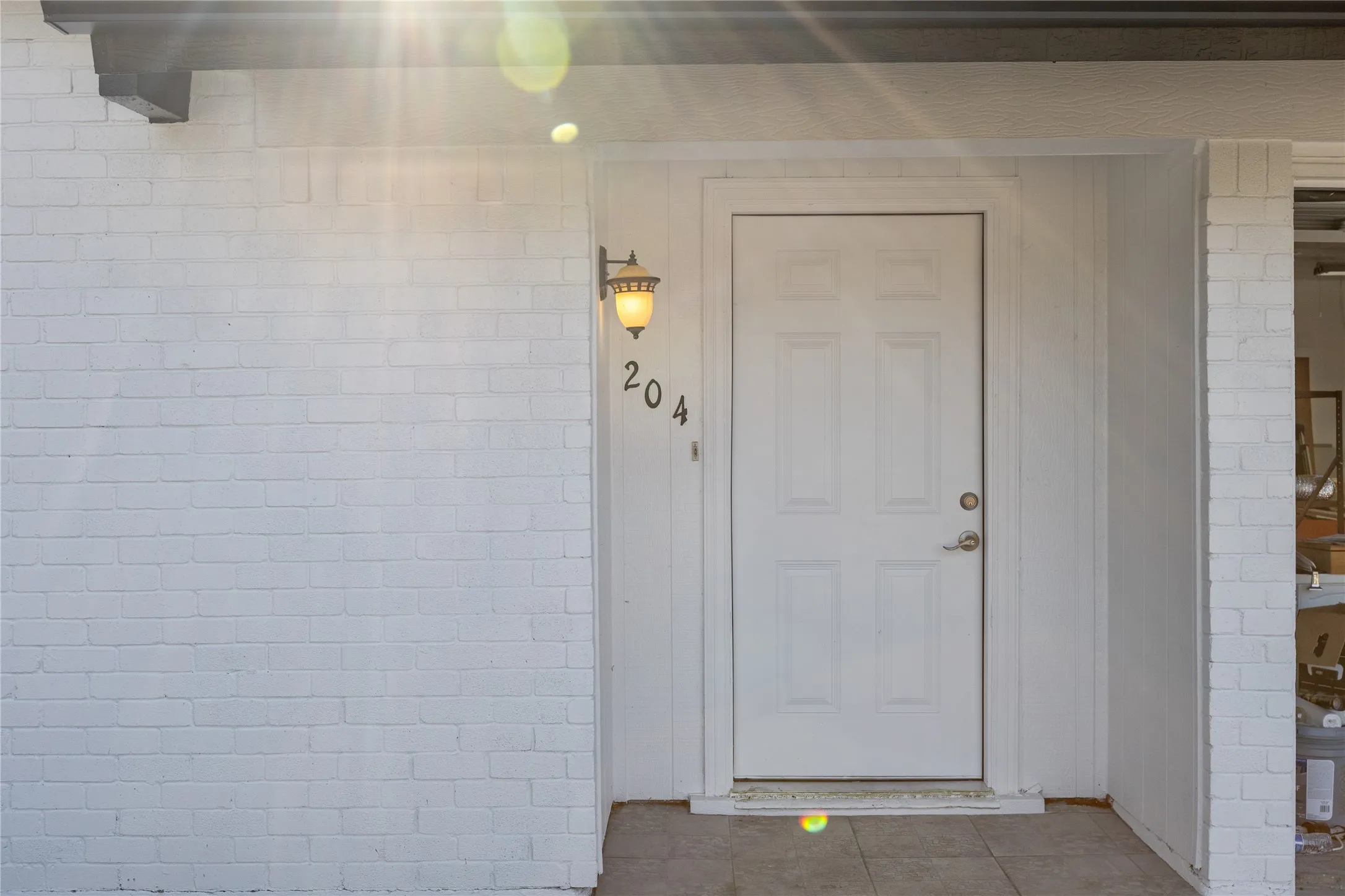 Single Family Residence For Sale in Tarrant County , 204 Pebblebrook Street, Arlington, Texas 76014, 3 Bedrooms, 2 Bathrooms, 2 Garage spaces, 1,284 Sqft, built in 1975, Price $264,900, mls#21219918, Real Estate Agent in Arlington, Homes For Sale in Tarrant county, Homes For Sale in Arlington, Realtor in Arlington Texas, Real Estate Brokerage Independent Realty Texas, Luminita Cordes Realtor
