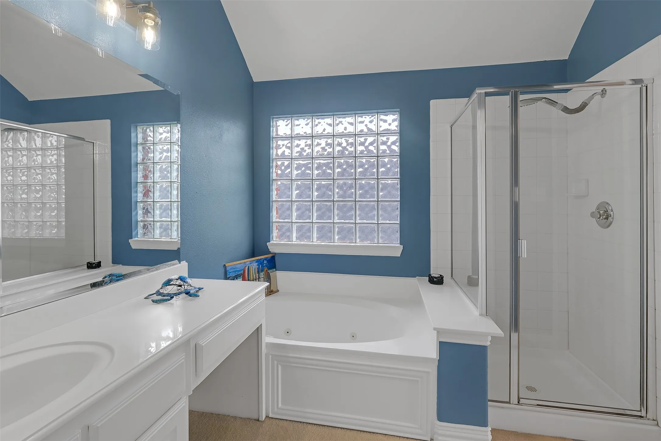 Single Family Residence For Sale in Collin County , 3252 Forestbrook Drive, Richardson, Texas 75082, 3 Bedroom, 4 Bathroom, 2 Garage spaces, 2,759 Sqft, built in 2004, Preowned, mls#21220806, Real Estate Agent in Richardson, Homes For Sale in Collin county, Homes For Sale in Richardson, Realtor in Richardson Texas, Real Estate Brokerage Independent Realty Texas, Luminita Cordes Realtor