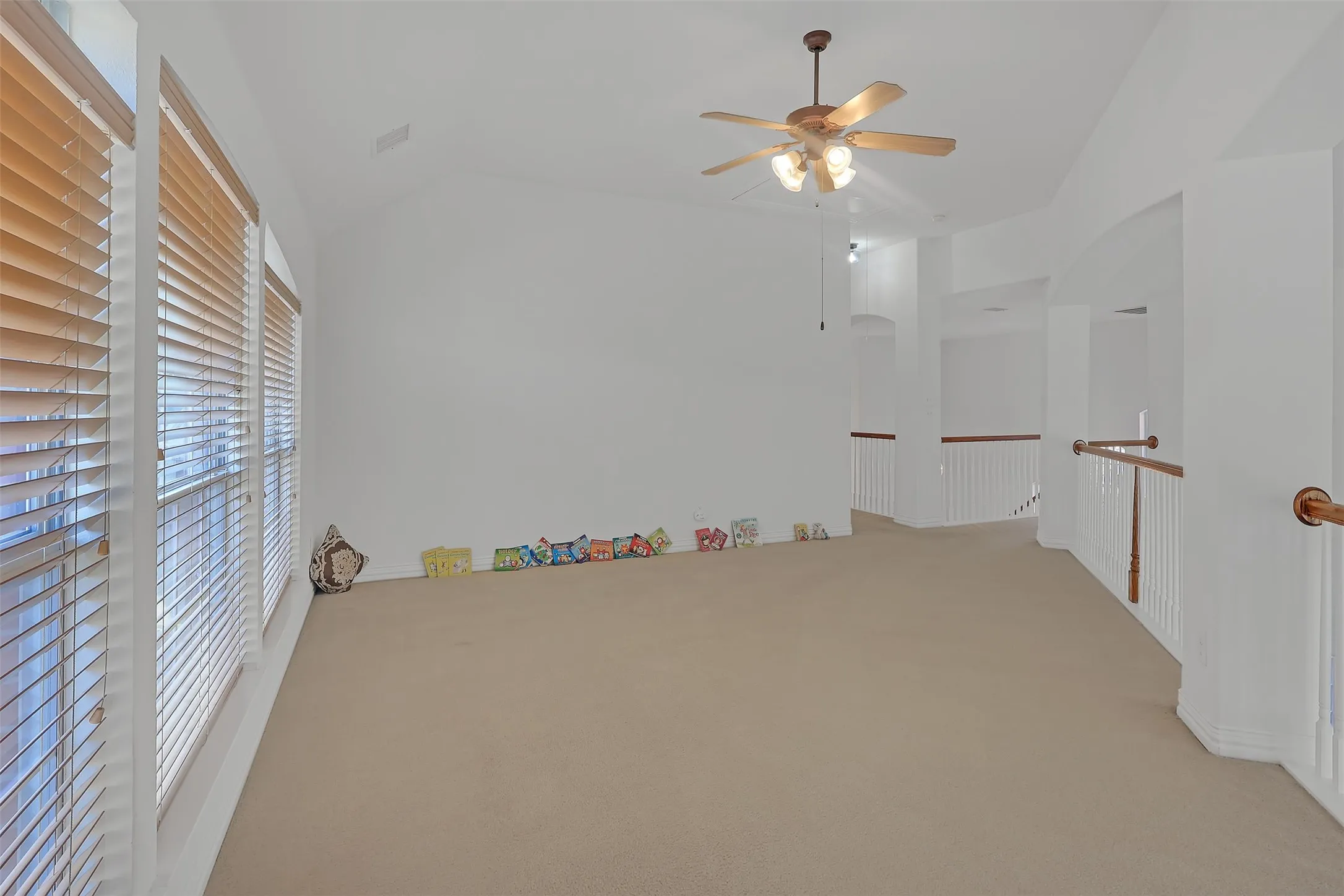Single Family Residence For Sale in Collin County , 3252 Forestbrook Drive, Richardson, Texas 75082, 3 Bedroom, 4 Bathroom, 2 Garage spaces, 2,759 Sqft, built in 2004, Preowned, mls#21220806, Real Estate Agent in Richardson, Homes For Sale in Collin county, Homes For Sale in Richardson, Realtor in Richardson Texas, Real Estate Brokerage Independent Realty Texas, Luminita Cordes Realtor