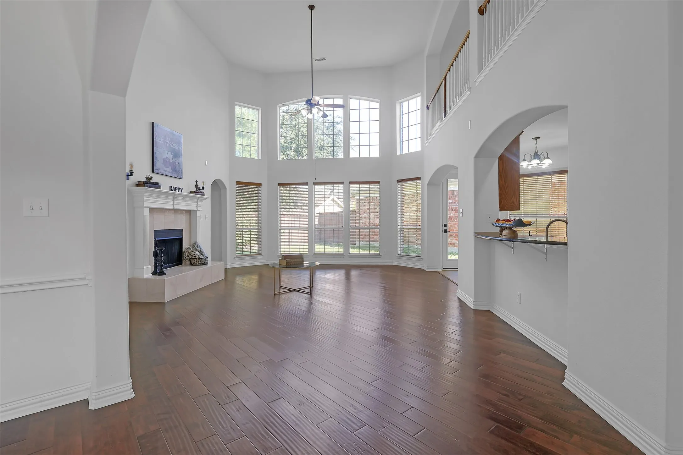 Single Family Residence For Sale in Collin County , 3252 Forestbrook Drive, Richardson, Texas 75082, 3 Bedroom, 4 Bathroom, 2 Garage spaces, 2,759 Sqft, built in 2004, Preowned, mls#21220806, Real Estate Agent in Richardson, Homes For Sale in Collin county, Homes For Sale in Richardson, Realtor in Richardson Texas, Real Estate Brokerage Independent Realty Texas, Luminita Cordes Realtor