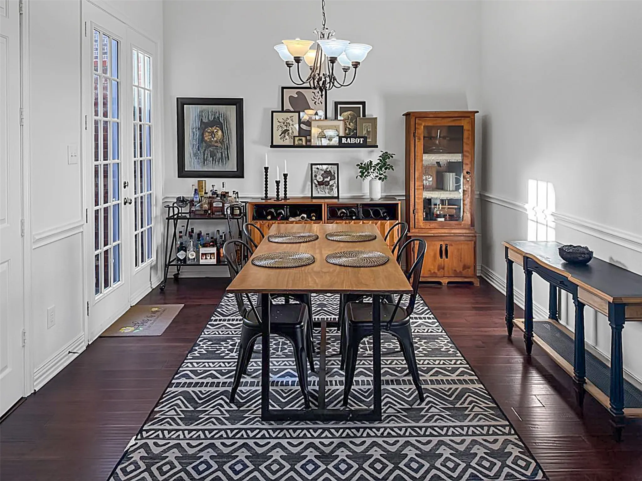 Single Family Residence For Sale in Collin County , 3252 Forestbrook Drive, Richardson, Texas 75082, 3 Bedroom, 4 Bathroom, 2 Garage spaces, 2,759 Sqft, built in 2004, Preowned, mls#21220806, Real Estate Agent in Richardson, Homes For Sale in Collin county, Homes For Sale in Richardson, Realtor in Richardson Texas, Real Estate Brokerage Independent Realty Texas, Luminita Cordes Realtor