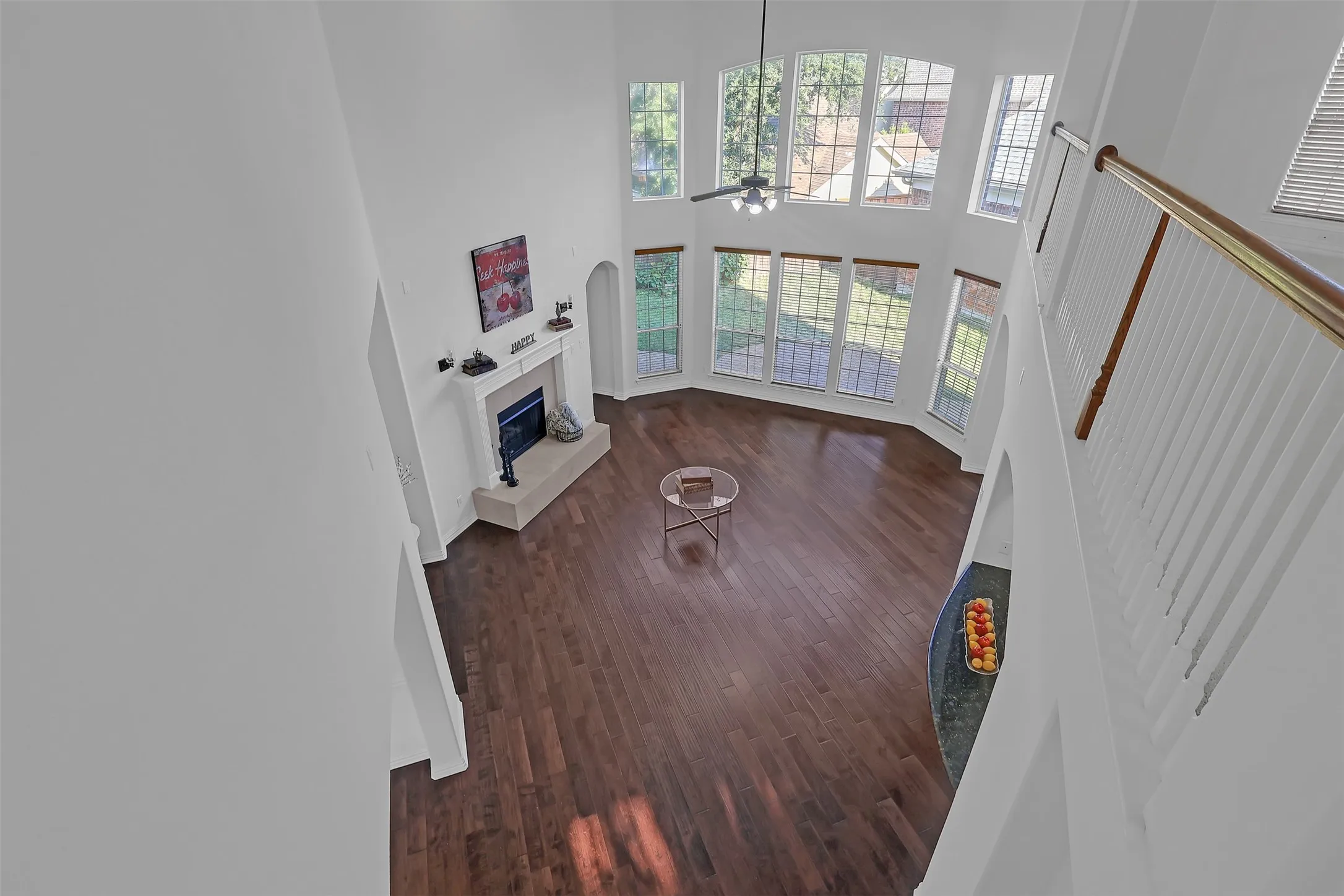 Single Family Residence For Sale in Collin County , 3252 Forestbrook Drive, Richardson, Texas 75082, 3 Bedroom, 4 Bathroom, 2 Garage spaces, 2,759 Sqft, built in 2004, Preowned, mls#21220806, Real Estate Agent in Richardson, Homes For Sale in Collin county, Homes For Sale in Richardson, Realtor in Richardson Texas, Real Estate Brokerage Independent Realty Texas, Luminita Cordes Realtor