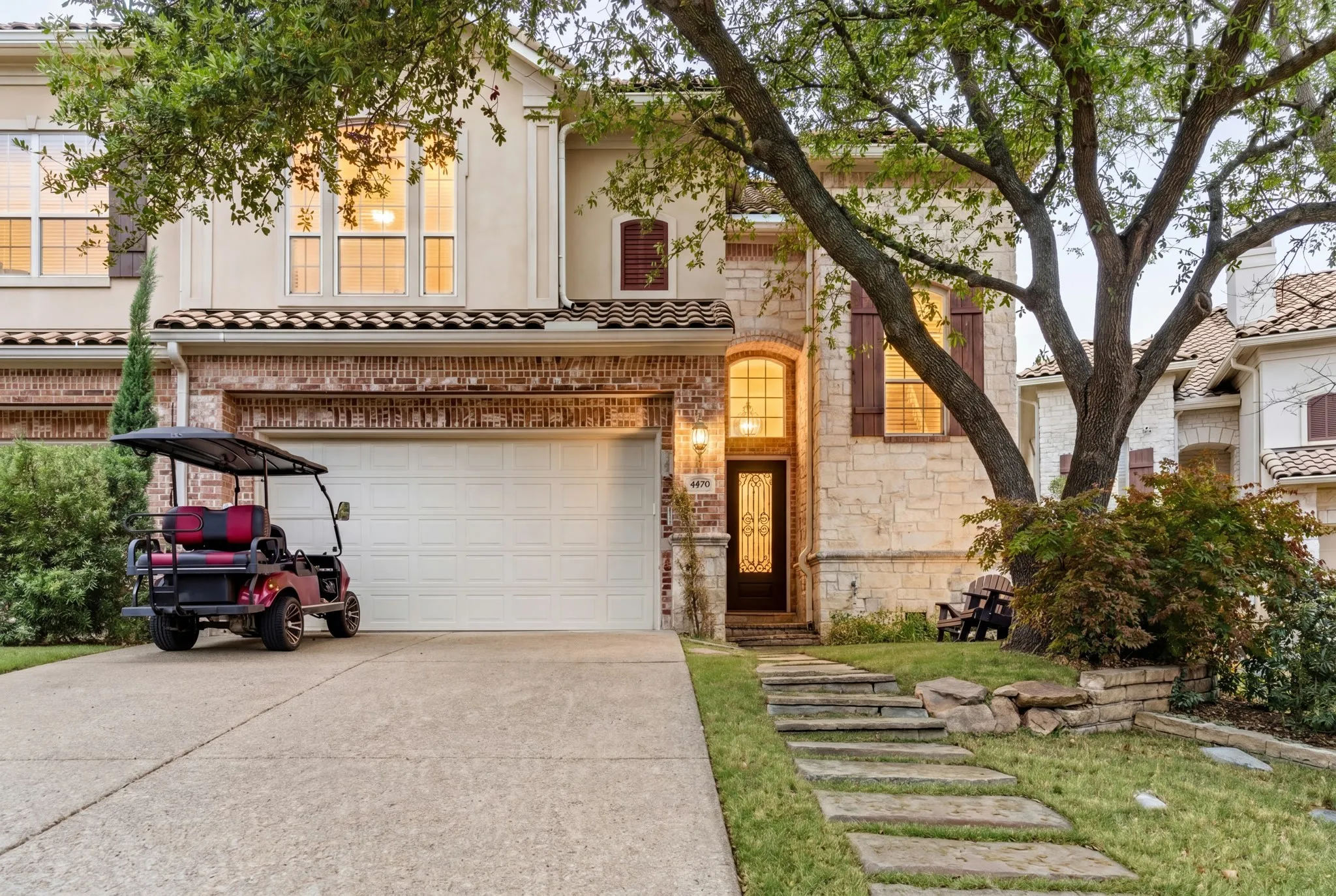 Townhouse For Sale in Dallas County , 4470 Saint Andrews Boulevard, Irving, Texas 75038, 4 Bedroom, 4 Bathroom, 2 Garage spaces, 2,926 Sqft, built in 2004, Preowned, mls#21218289, Real Estate Agent in Irving, Homes For Sale in Dallas county, Homes For Sale in Irving, Realtor in Irving Texas, Real Estate Brokerage Independent Realty Texas, Luminita Cordes Realtor