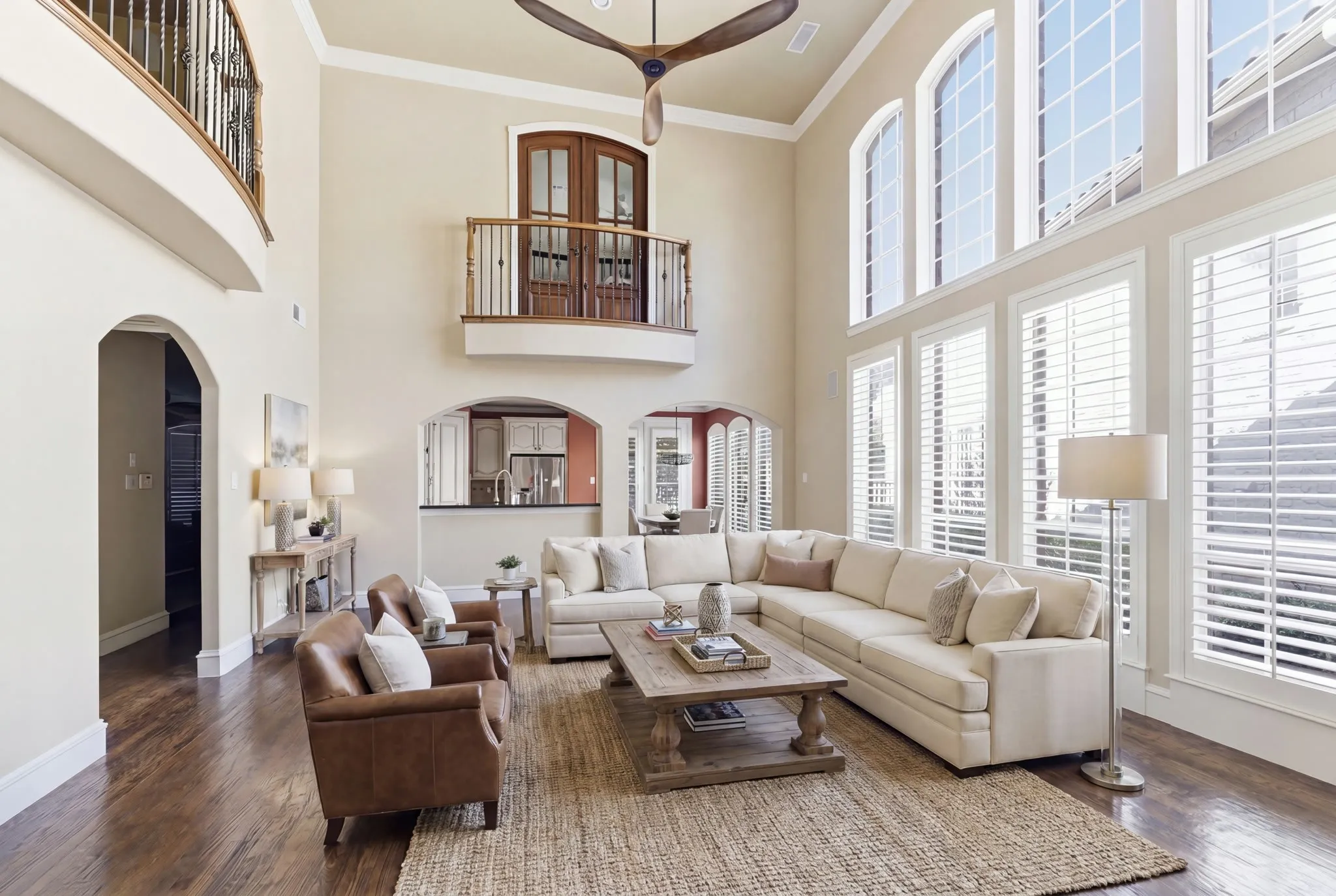 Townhouse For Sale in Dallas County , 4470 Saint Andrews Boulevard, Irving, Texas 75038, 4 Bedroom, 4 Bathroom, 2 Garage spaces, 2,926 Sqft, built in 2004, Preowned, mls#21218289, Real Estate Agent in Irving, Homes For Sale in Dallas county, Homes For Sale in Irving, Realtor in Irving Texas, Real Estate Brokerage Independent Realty Texas, Luminita Cordes Realtor