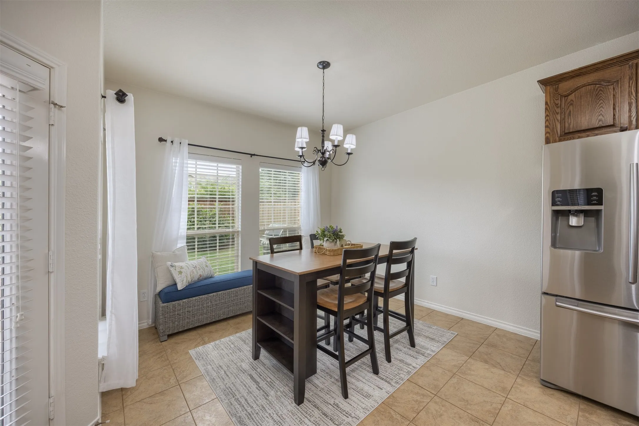Single Family Residence For Sale in Collin County , 4708 Lasso Lane, Mc Kinney, Texas 75070, 5 Bedroom, 4 Bathroom, 2 Garage spaces, 3,186 Sqft, built in 2008, mls#21210958, Real Estate Agent in Mc Kinney, Homes For Sale in Collin county, Homes For Sale in Mc Kinney, Realtor in Mc Kinney Texas, Real Estate Brokerage Independent Realty Texas, Luminita Cordes Realtor
