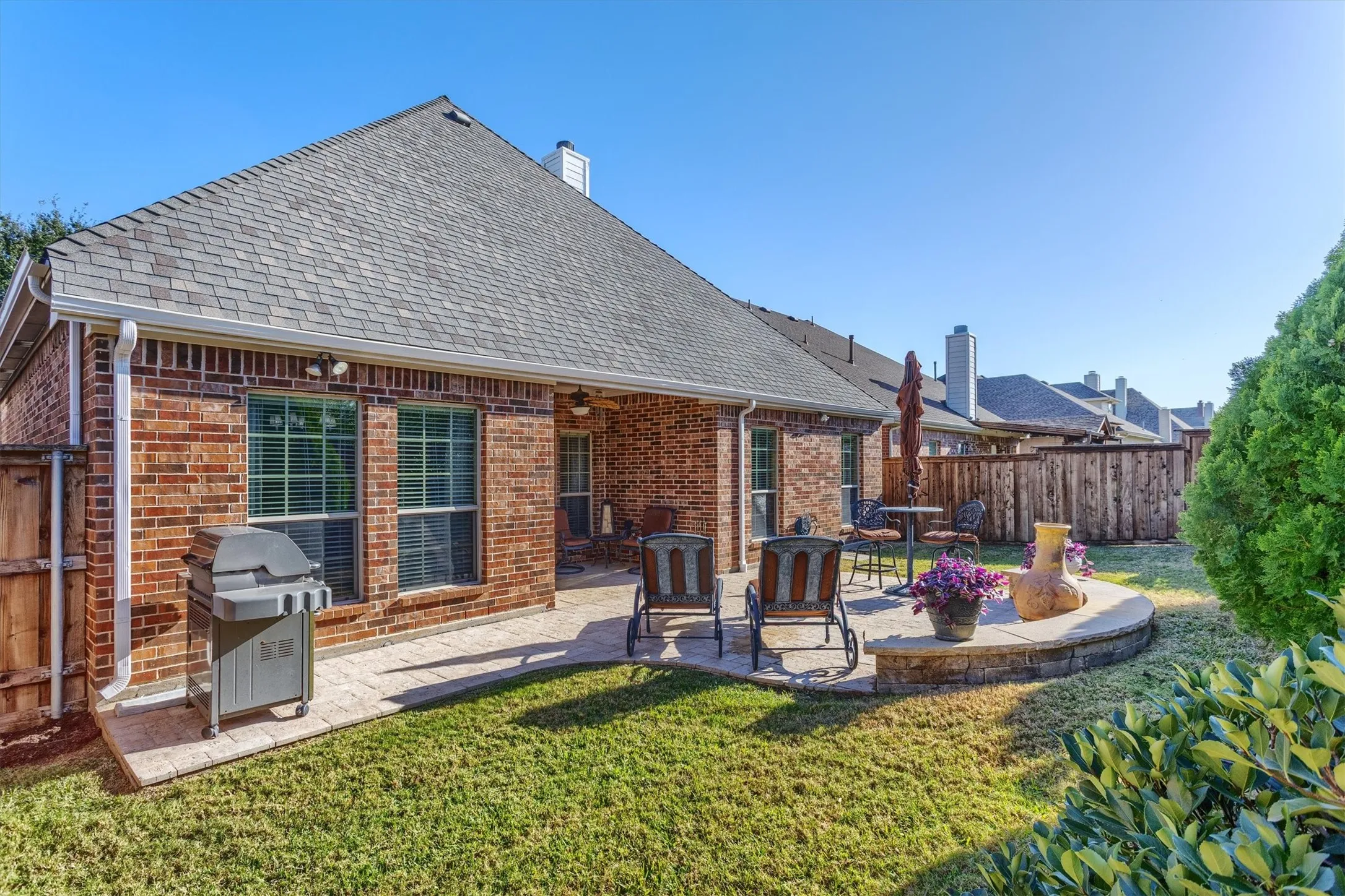 Single Family Residence For Sale in Collin County , 4708 Lasso Lane, Mc Kinney, Texas 75070, 5 Bedroom, 4 Bathroom, 2 Garage spaces, 3,186 Sqft, built in 2008, mls#21210958, Real Estate Agent in Mc Kinney, Homes For Sale in Collin county, Homes For Sale in Mc Kinney, Realtor in Mc Kinney Texas, Real Estate Brokerage Independent Realty Texas, Luminita Cordes Realtor