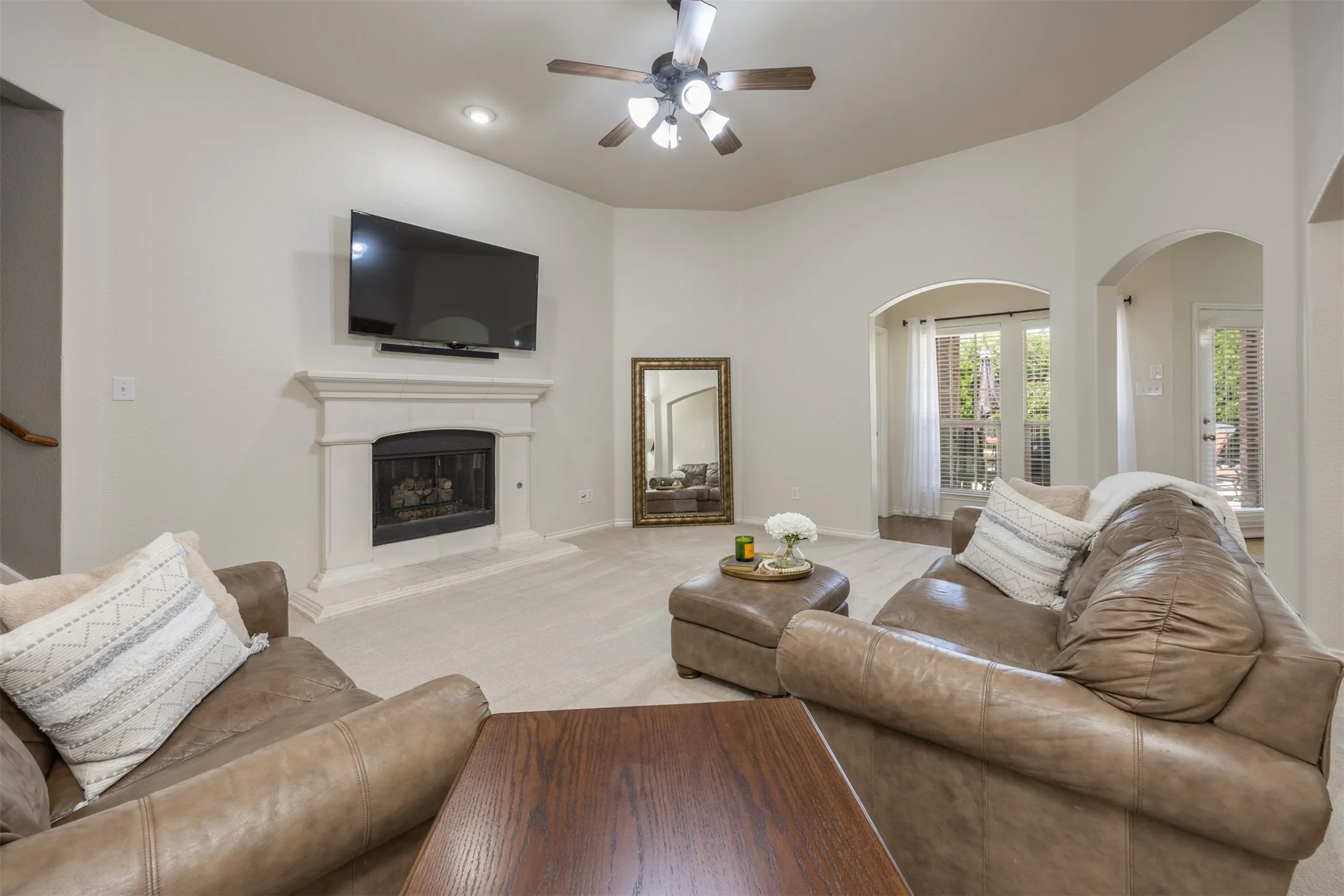 Single Family Residence For Sale in Collin County , 4708 Lasso Lane, Mc Kinney, Texas 75070, 5 Bedroom, 4 Bathroom, 2 Garage spaces, 3,186 Sqft, built in 2008, mls#21210958, Real Estate Agent in Mc Kinney, Homes For Sale in Collin county, Homes For Sale in Mc Kinney, Realtor in Mc Kinney Texas, Real Estate Brokerage Independent Realty Texas, Luminita Cordes Realtor