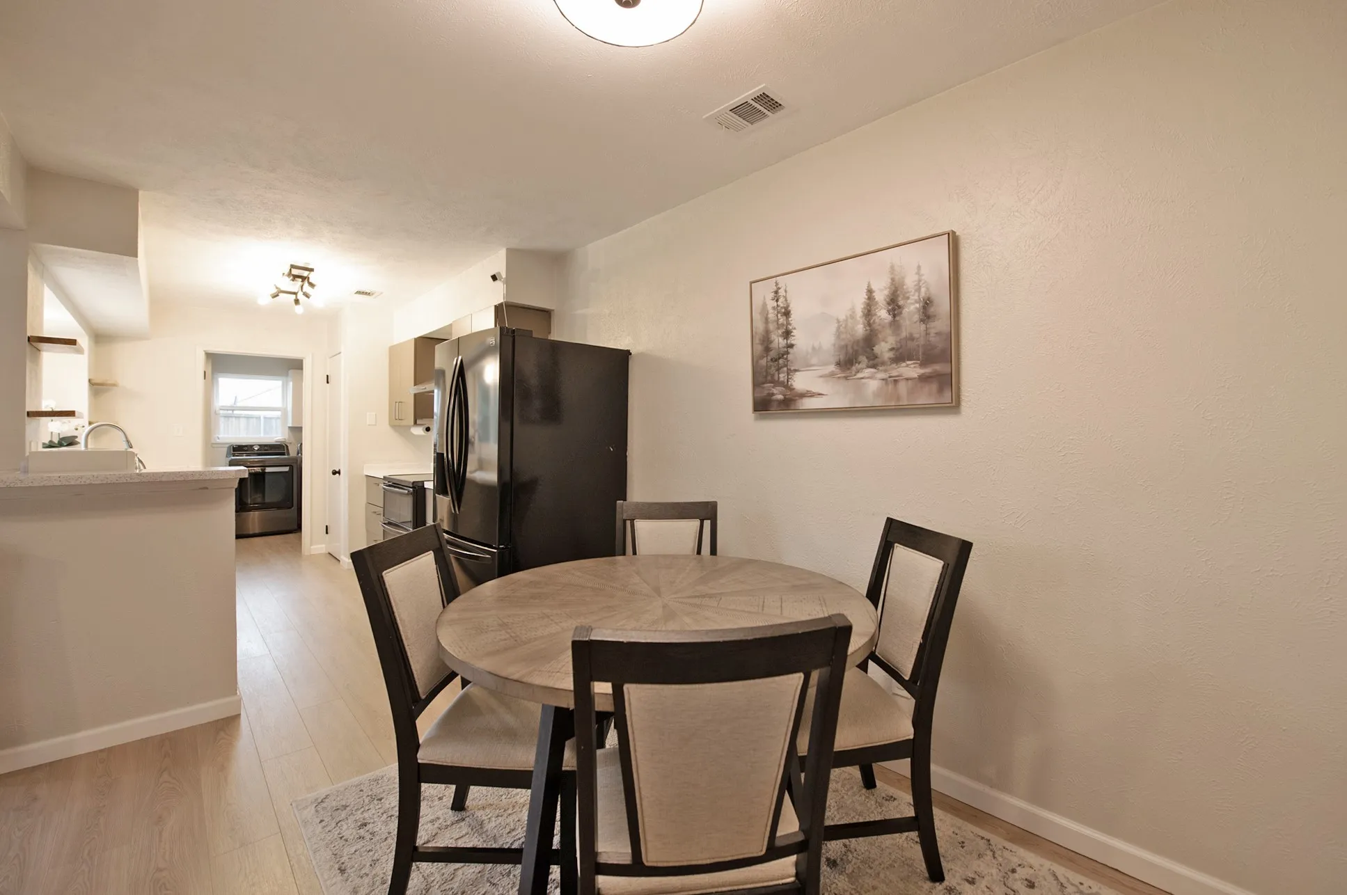 Single Family Residence For Sale in Rockwall County , 9322 Shipman Street, Rowlett, Texas 75088, 4 Bedroom, 2 Bathroom, 2 Garage spaces, 2,145 Sqft, built in 1985, mls#21219732, Real Estate Agent in Rowlett, Homes For Sale in Rockwall county, Homes For Sale in Rowlett, Realtor in Rowlett Texas, Real Estate Brokerage Independent Realty Texas, Luminita Cordes Realtor