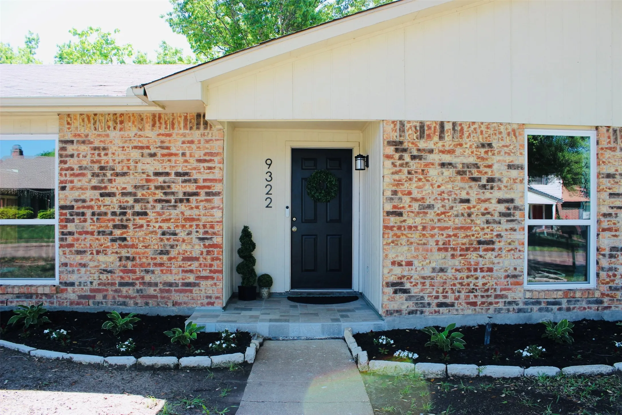 Single Family Residence For Sale in Rockwall County , 9322 Shipman Street, Rowlett, Texas 75088, 4 Bedroom, 2 Bathroom, 2 Garage spaces, 2,145 Sqft, built in 1985, mls#21219732, Real Estate Agent in Rowlett, Homes For Sale in Rockwall county, Homes For Sale in Rowlett, Realtor in Rowlett Texas, Real Estate Brokerage Independent Realty Texas, Luminita Cordes Realtor