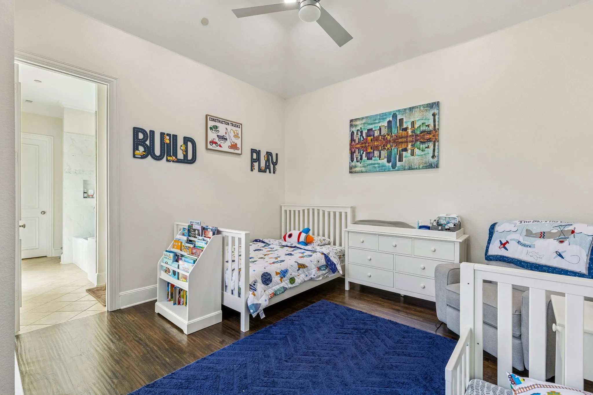 Single Family Residence For Sale in Dallas County , 7530 Yamini Drive, Dallas, Texas 75230, 4 Bedroom, 5 Bathroom, 3 Garage spaces, 4,848 Sqft, built in 2001, Preowned, mls#21218316, Real Estate Agent in Dallas, Homes For Sale in Dallas county, Homes For Sale in Dallas, Realtor in Dallas Texas, Real Estate Brokerage Independent Realty Texas, Luminita Cordes Realtor