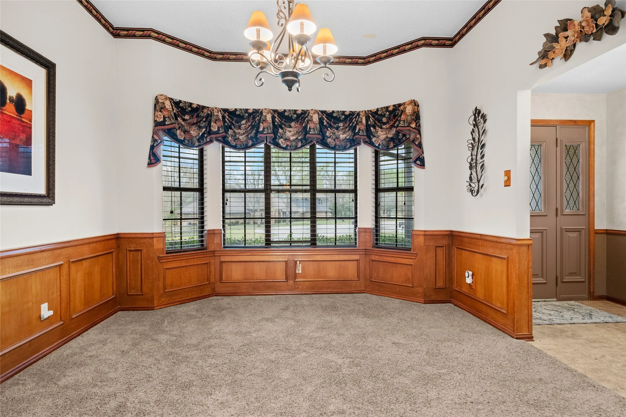 Formal Dining