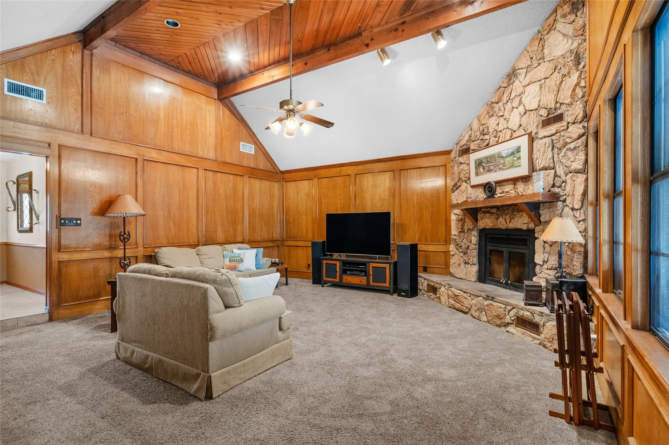 Spacious Family Room