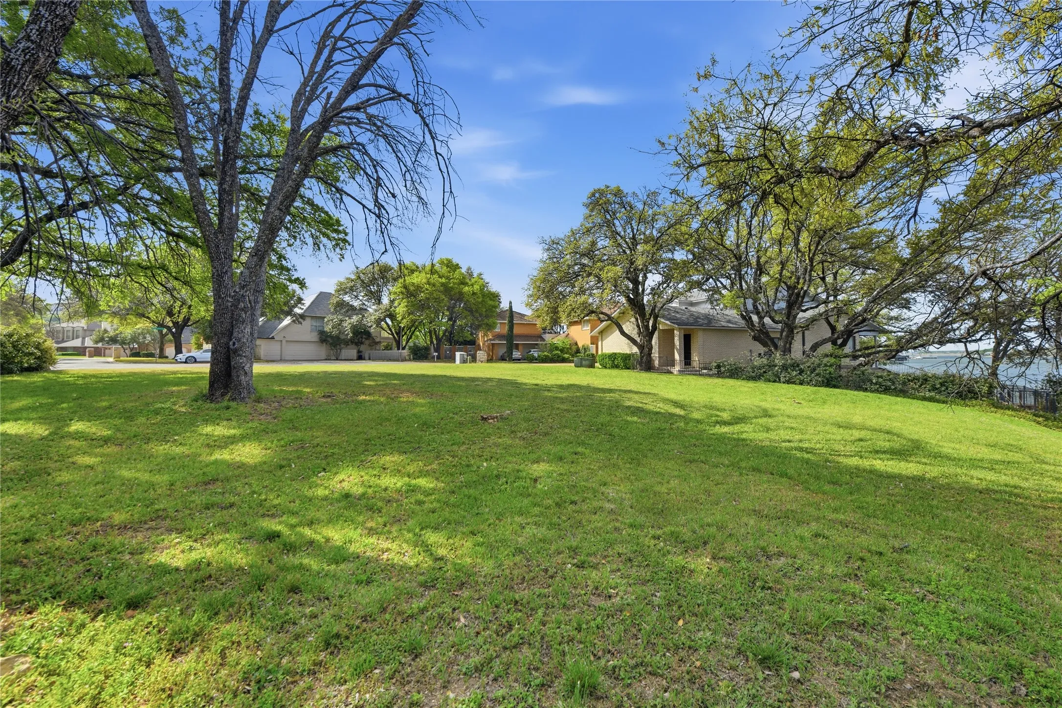 Improved Land For Sale in Tarrant County , 9144 Timber Oaks Drive, Fort Worth, Texas 76179, 0, 0, Garage spaces, 0 Sqft, built in 0, mls#21218358, Real Estate Agent in Fort Worth, Homes For Sale in Tarrant county, Homes For Sale in Fort Worth, Realtor in Fort Worth Texas, Real Estate Brokerage Independent Realty Texas, Luminita Cordes Realtor