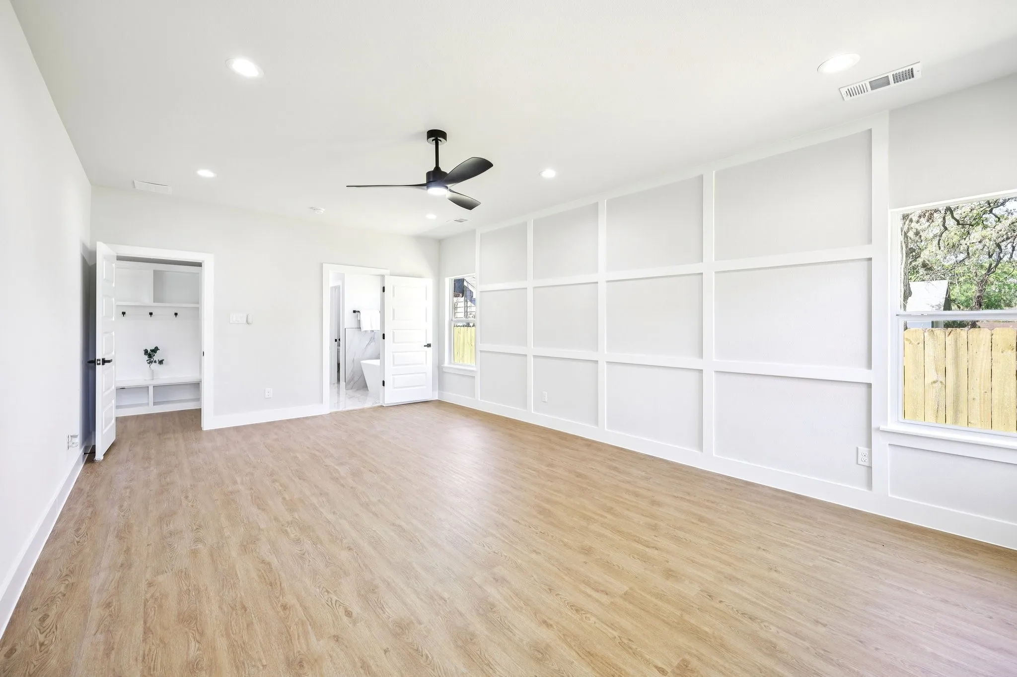Single Family Residence For Sale in Dallas County , 3514 Dunbar Street, Dallas, Texas 75215, 3 Bedroom, 2 Bathroom, 1 Garage spaces, 1,646 Sqft, built in 2026, New Construction - Complete, Price $325,000, mls#21220561, Real Estate Agent in Dallas, Homes For Sale in Dallas county, Homes For Sale in Dallas, Realtor in Dallas Texas, Real Estate Brokerage Independent Realty Texas, Luminita Cordes Realtor