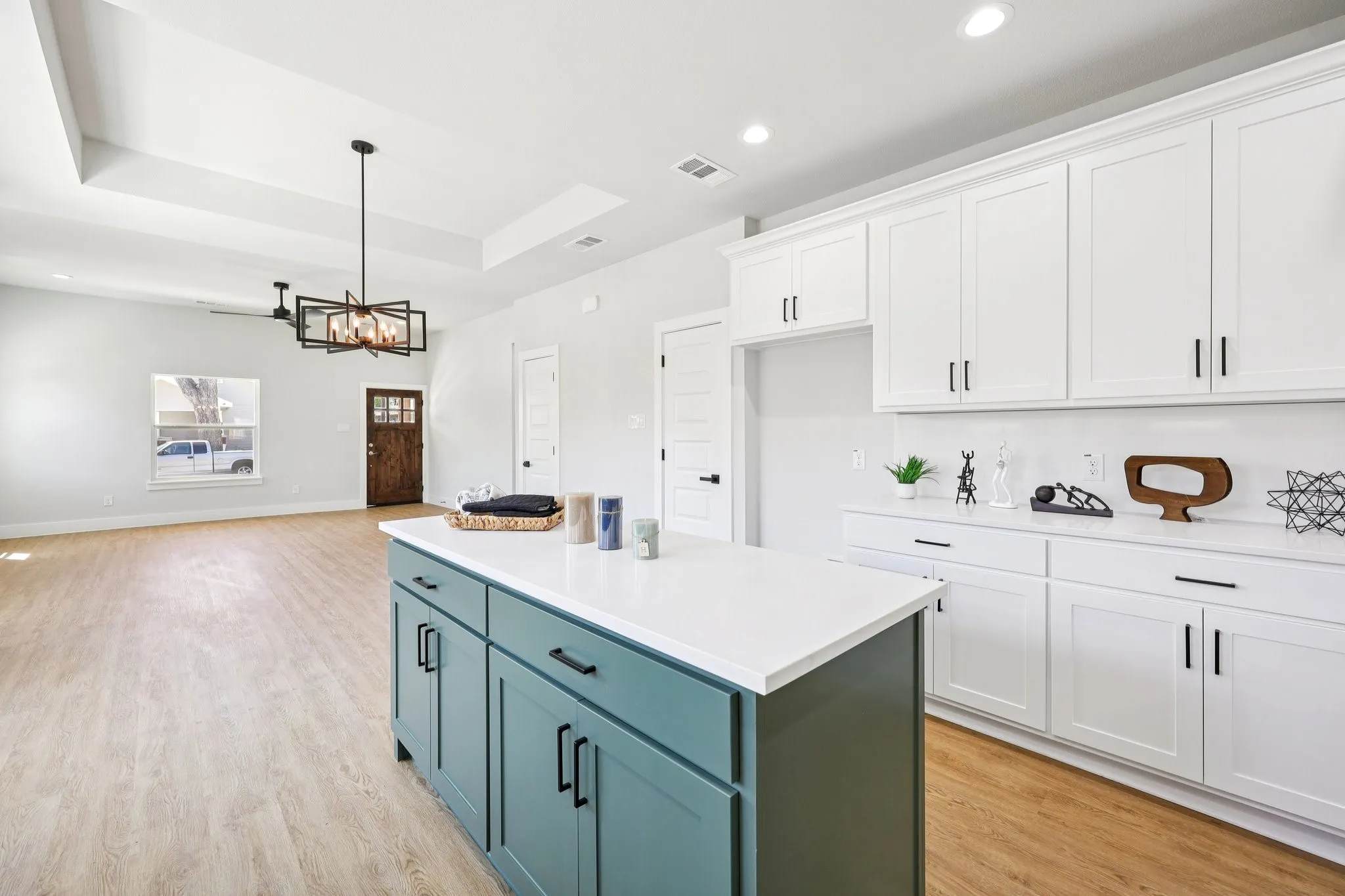 Single Family Residence For Sale in Dallas County , 3514 Dunbar Street, Dallas, Texas 75215, 3 Bedroom, 2 Bathroom, 1 Garage spaces, 1,646 Sqft, built in 2026, New Construction - Complete, Price $325,000, mls#21220561, Real Estate Agent in Dallas, Homes For Sale in Dallas county, Homes For Sale in Dallas, Realtor in Dallas Texas, Real Estate Brokerage Independent Realty Texas, Luminita Cordes Realtor