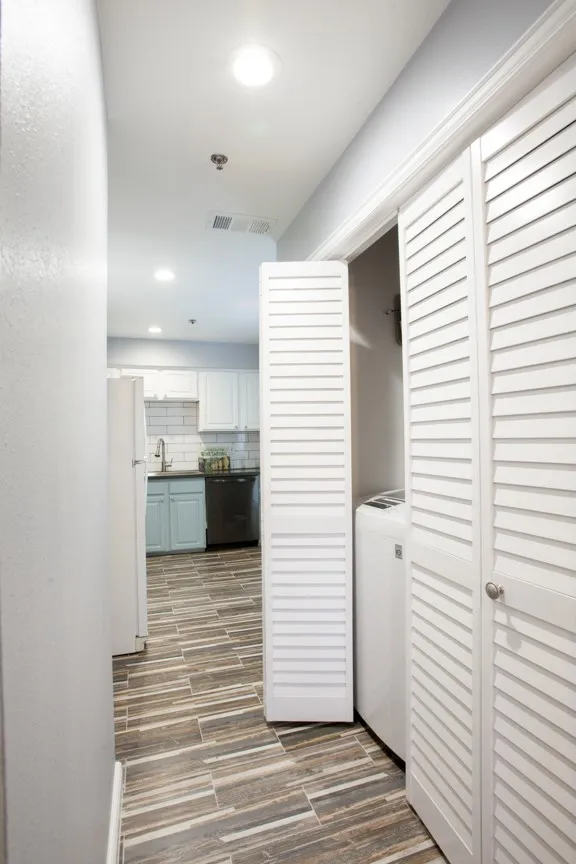 Full size wash/dryer included!