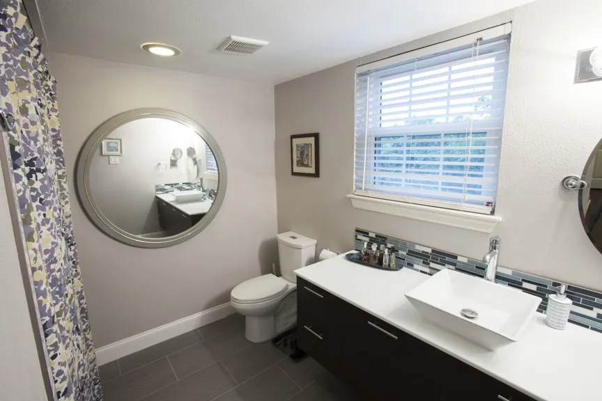Condominium For Sale in Dallas County , 5407 Bryan Street B209, Dallas, Texas 75206, 1 Bedroom, 2 Bathroom, 1 Garage spaces, 1,059 Sqft, built in 1985, mls#21217195, Real Estate Agent in Dallas, Homes For Sale in Dallas county, Homes For Sale in Dallas, Realtor in Dallas Texas, Real Estate Brokerage Independent Realty Texas, Luminita Cordes Realtor