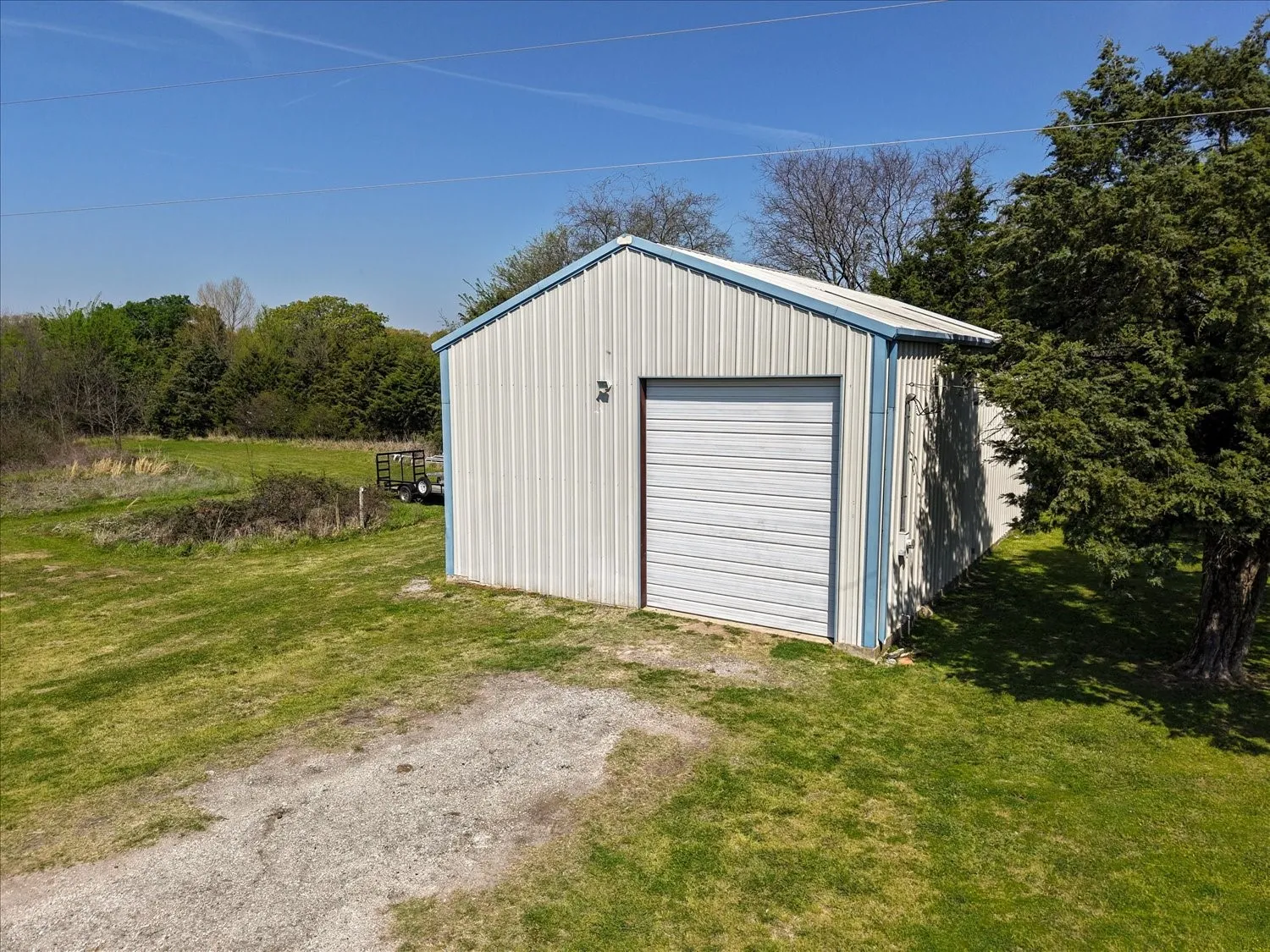 Farm For Sale in Hunt County , 782 FM 1564 E, Greenville, Texas 75402, 3 Bedroom, 2 Bathroom, Garage spaces, 1,580 Sqft, built in 2015, Preowned, mls#21219690, Real Estate Agent in Greenville, Homes For Sale in Hunt county, Homes For Sale in Greenville, Realtor in Greenville Texas, Real Estate Brokerage Independent Realty Texas, Luminita Cordes Realtor
